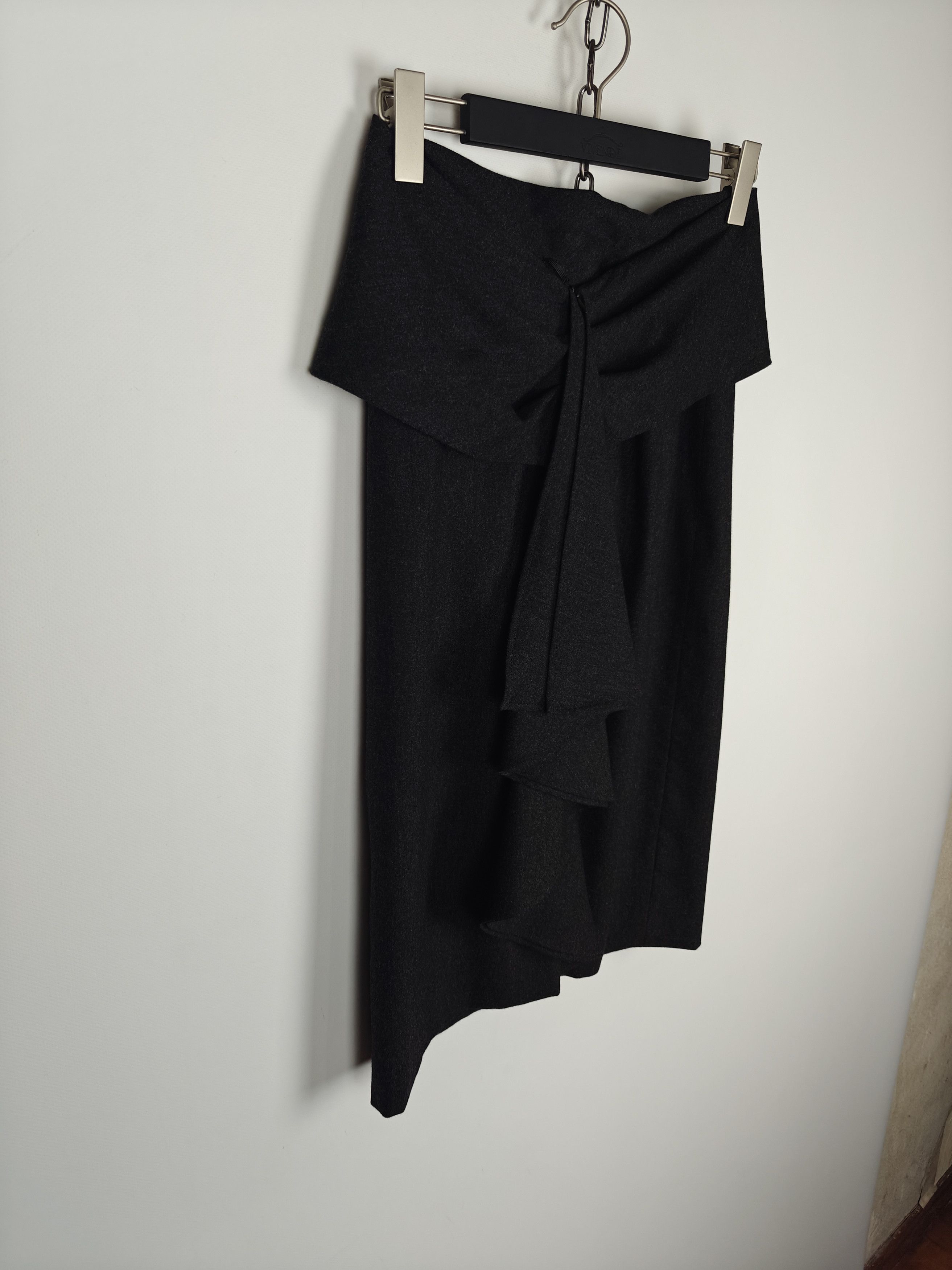 Max Mara Max Mara Gray Skirt size US8 Size 30" / US 8 / IT 44 - 4 Thumbnail