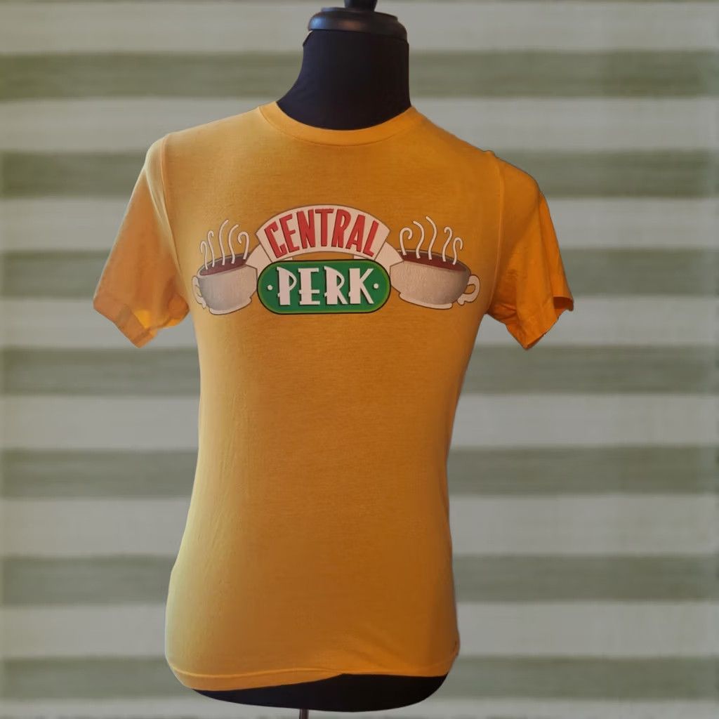 Vintage Friends Central Perk T-Shirt Yellow size Small men's Size S / US 4 / IT 40 - 1 Preview