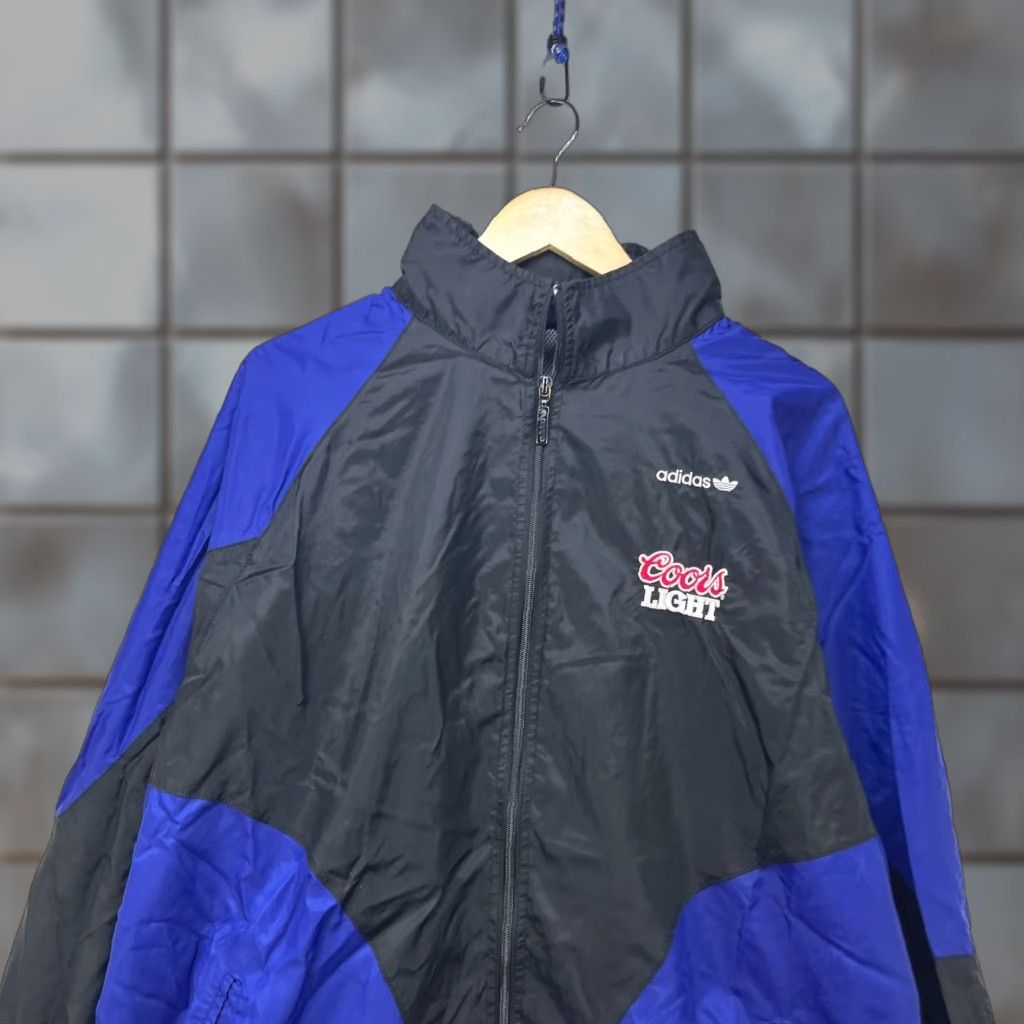 Nike VINTAGE Adidas Coors Light Windbreaker Jacket XL Hooded Mens Blue Windbreaker 90s Size US XL / EU 56 / 4 - 1 Thumbnail