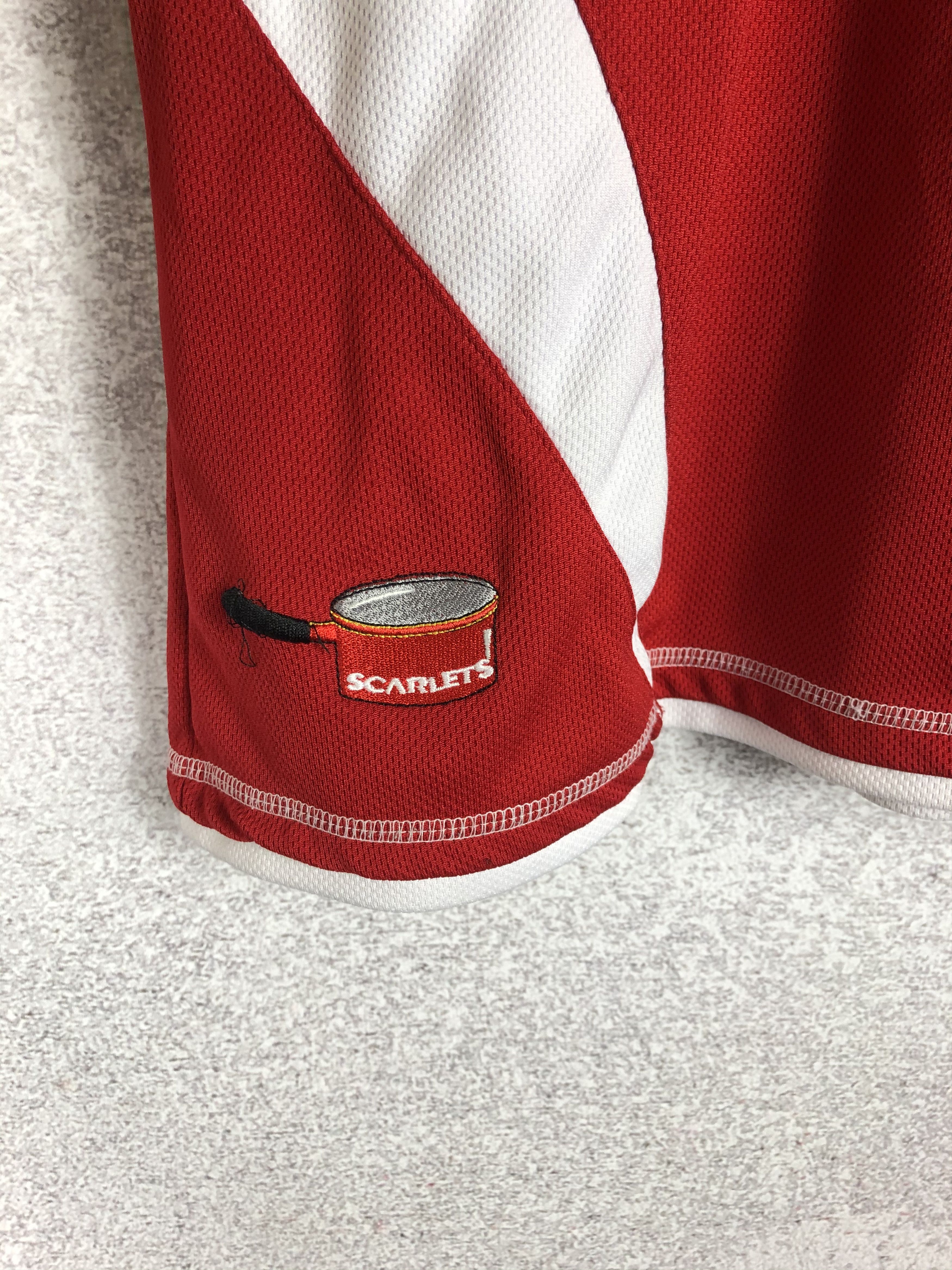 Vintage Vintage Scarlets Rugby JERSEY KOOGA 90s T-Shirt Size US M / EU 48-50 / 2 - 6 Thumbnail