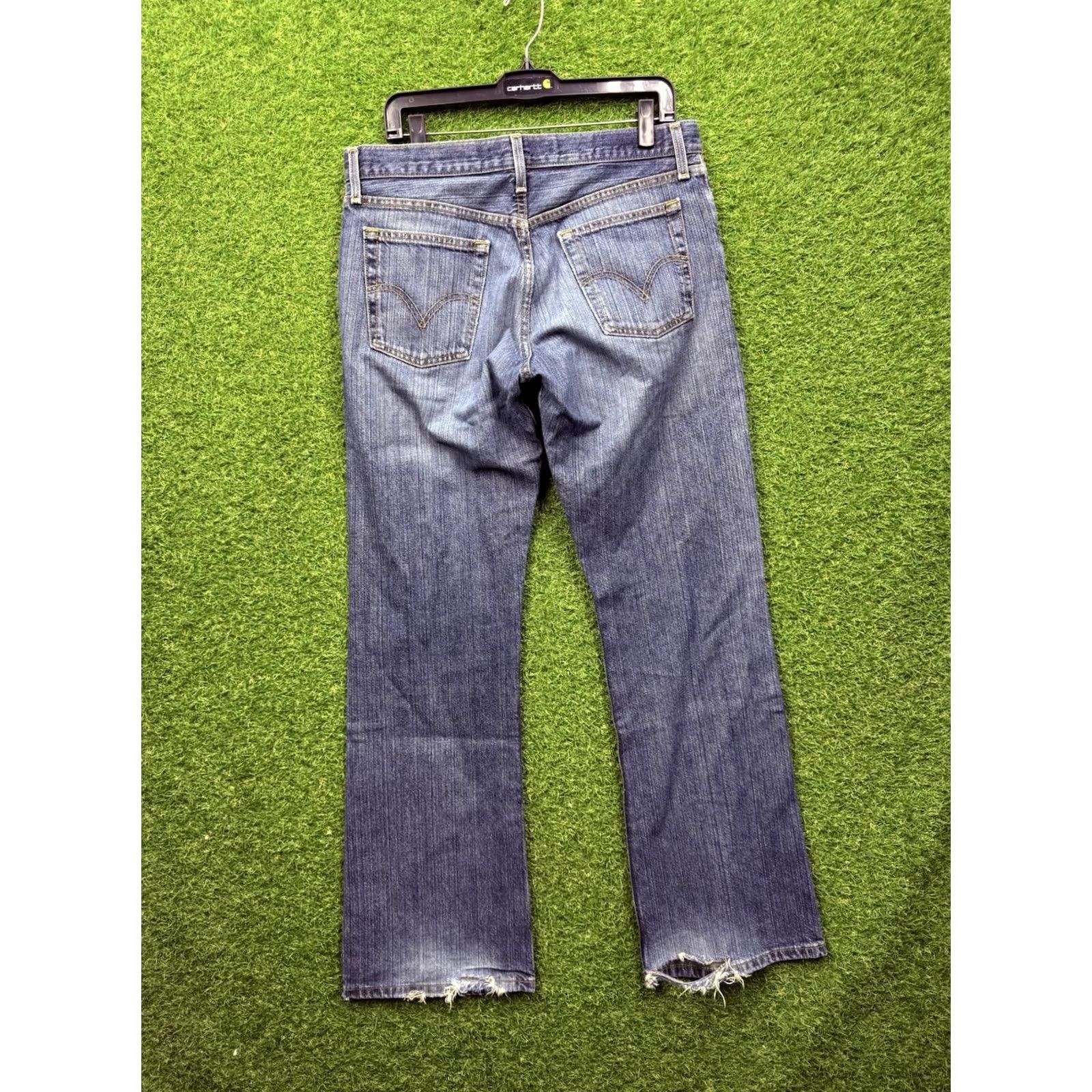 Levi's Levi's 527 Jeans Mens 32x31 Bootcut Dark Wash Distressed Denim 5-Pocket Regular Blue Size US 32 / EU 48 - 2 Thumbnail