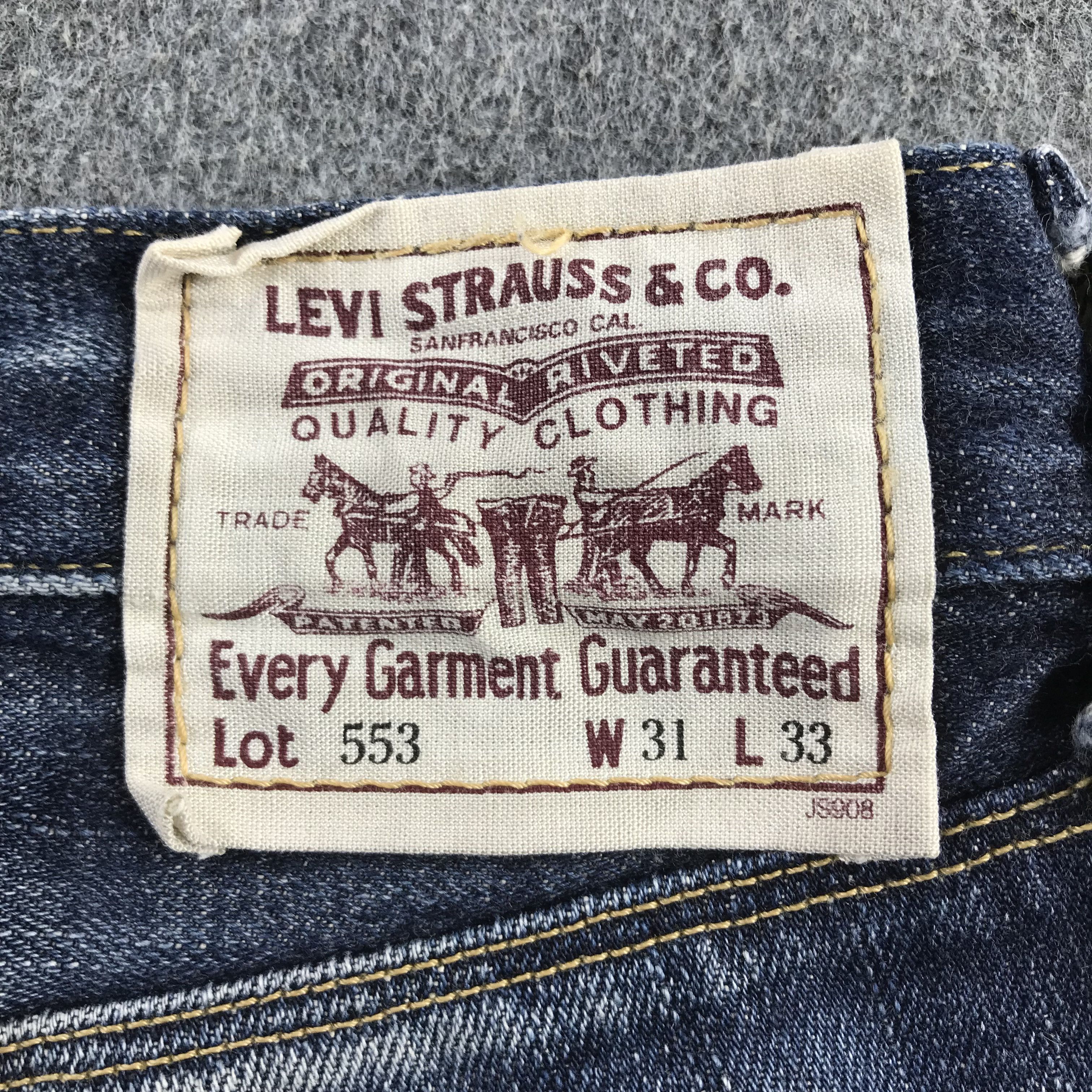 Levi's Vintage Levis 553 Jeans Faded Blue Denim KJ3393 Size US 31 - 5 Thumbnail
