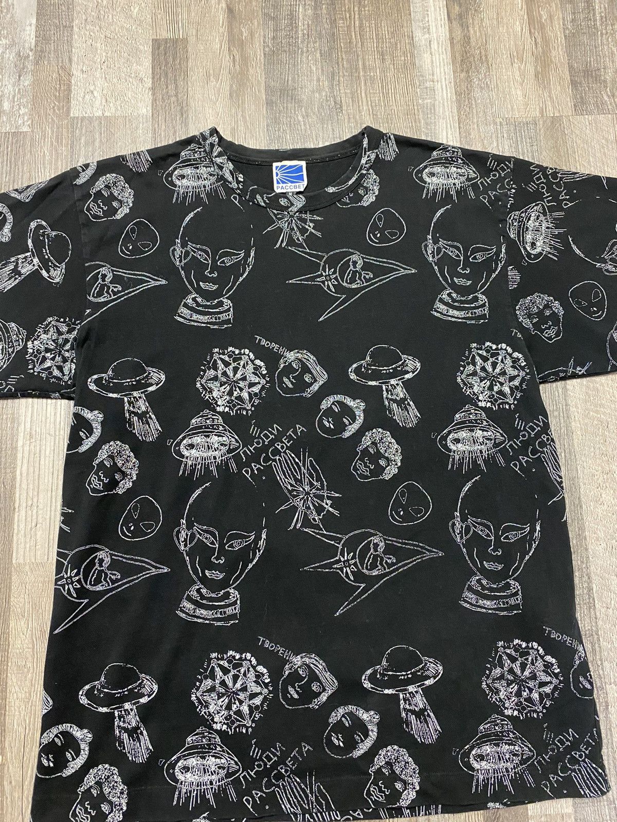 Gosha Rubchinskiy × PACCBET × Vintage Vintage Gosha Paccbet All Over Print Tee T Shirt Y2K AOP Size US M / EU 48-50 / 2 - 2 Thumbnail