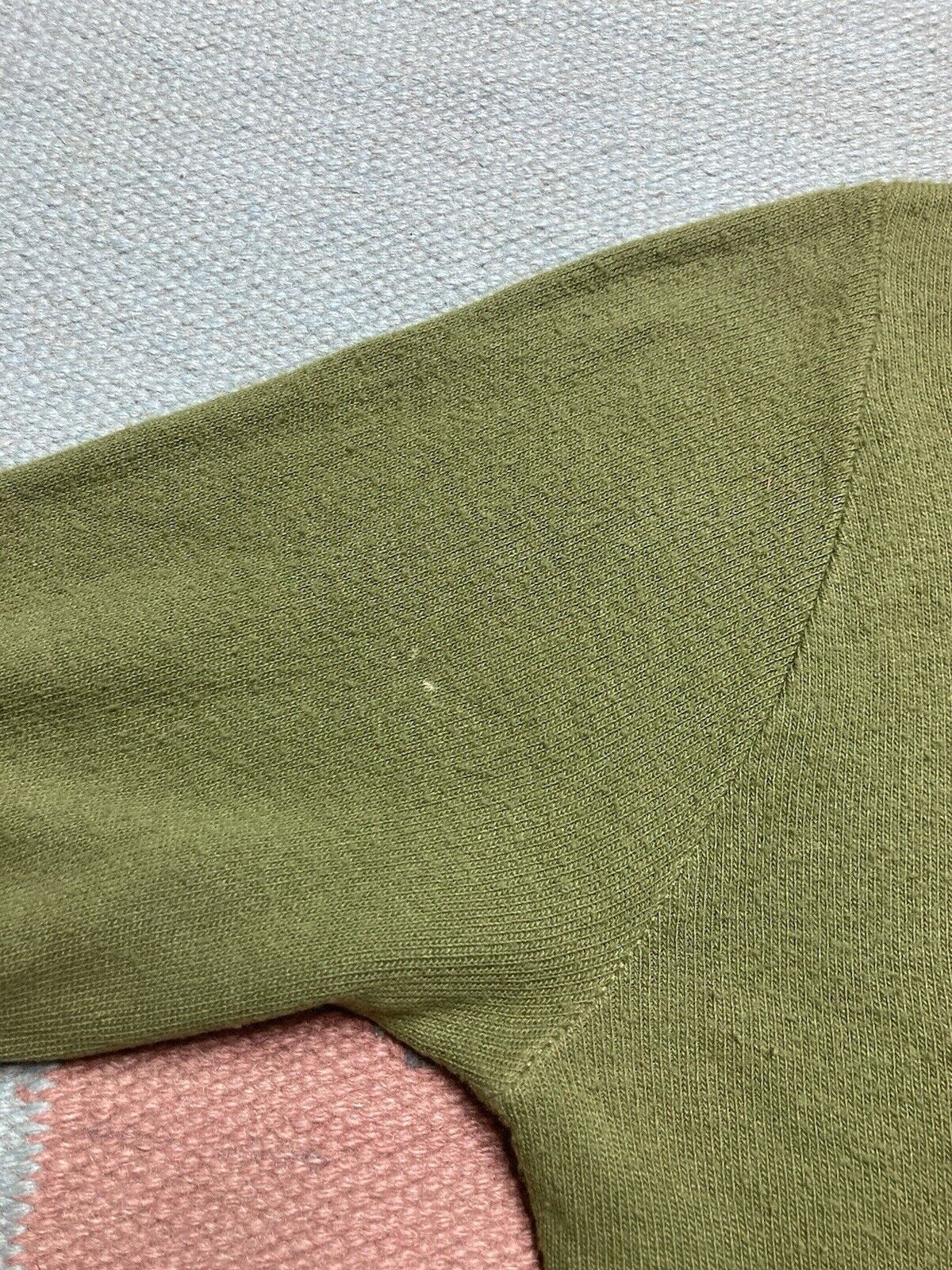 Vintage VTG 70s knit sweater open neck soft comfy green Small Size US S / EU 44-46 / 1 - 7 Thumbnail