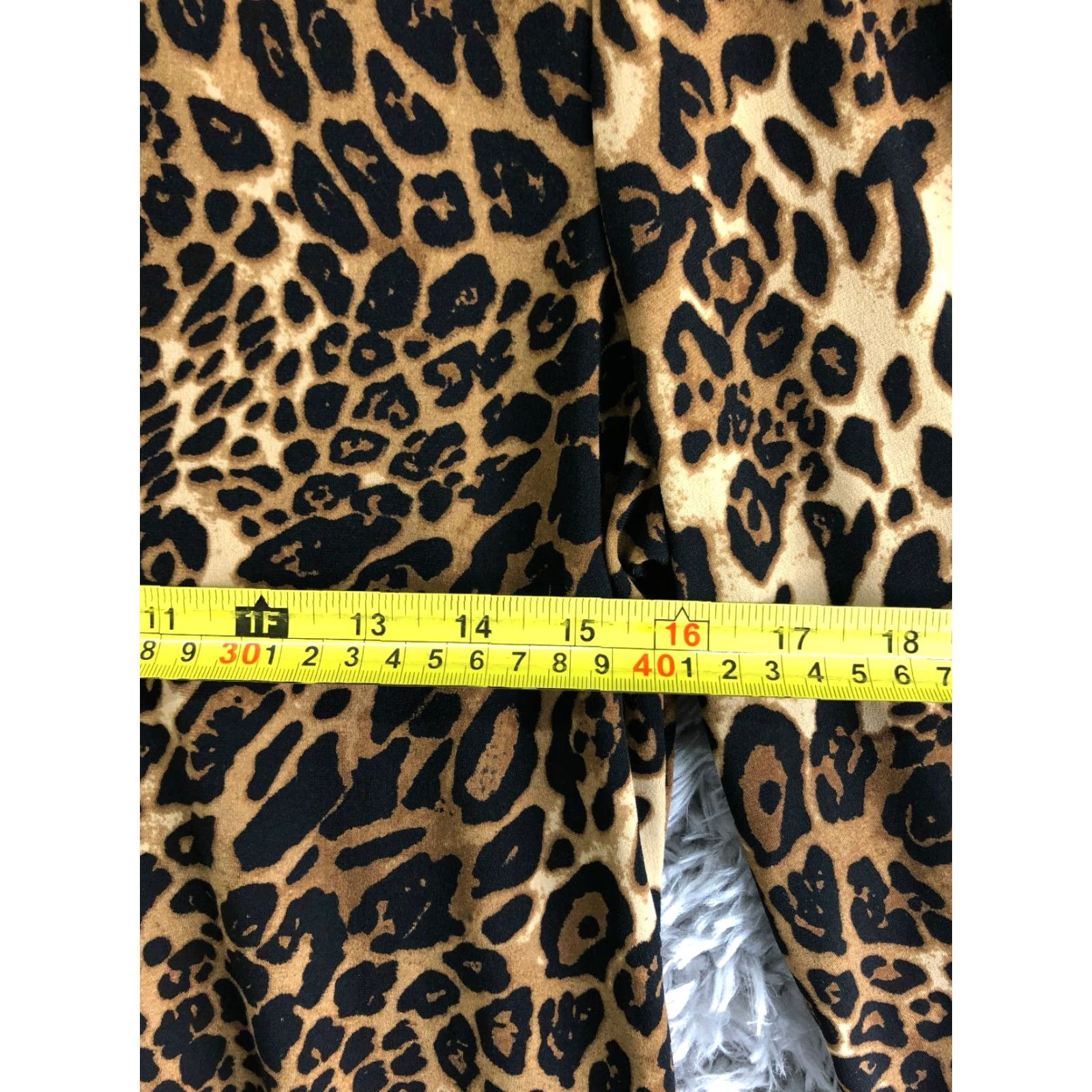 Vintage Chico's Dress Womens Size 1 Cheetah Print Dolman Sleeve Polyester Spandex V-Neck Pullover Midi/3/4 Sleeve Animal Print Brown Size XS / US 0-2 / IT 36-38 - 2 Thumbnail