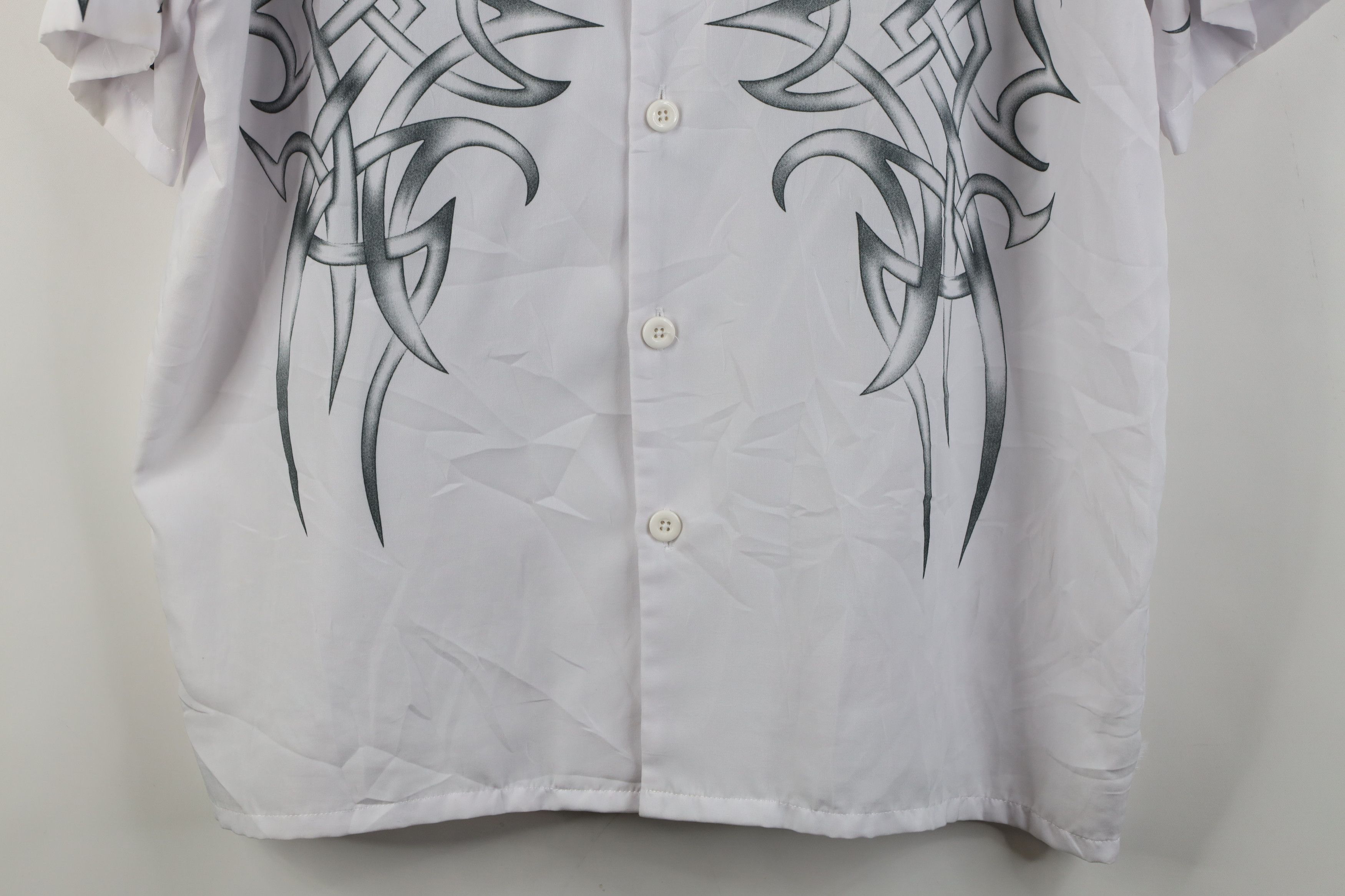 Vintage Vintage 90s Y2K Streetwear Looped Collar Casino Button Shirt Size US M / EU 48-50 / 2 - 3 Thumbnail