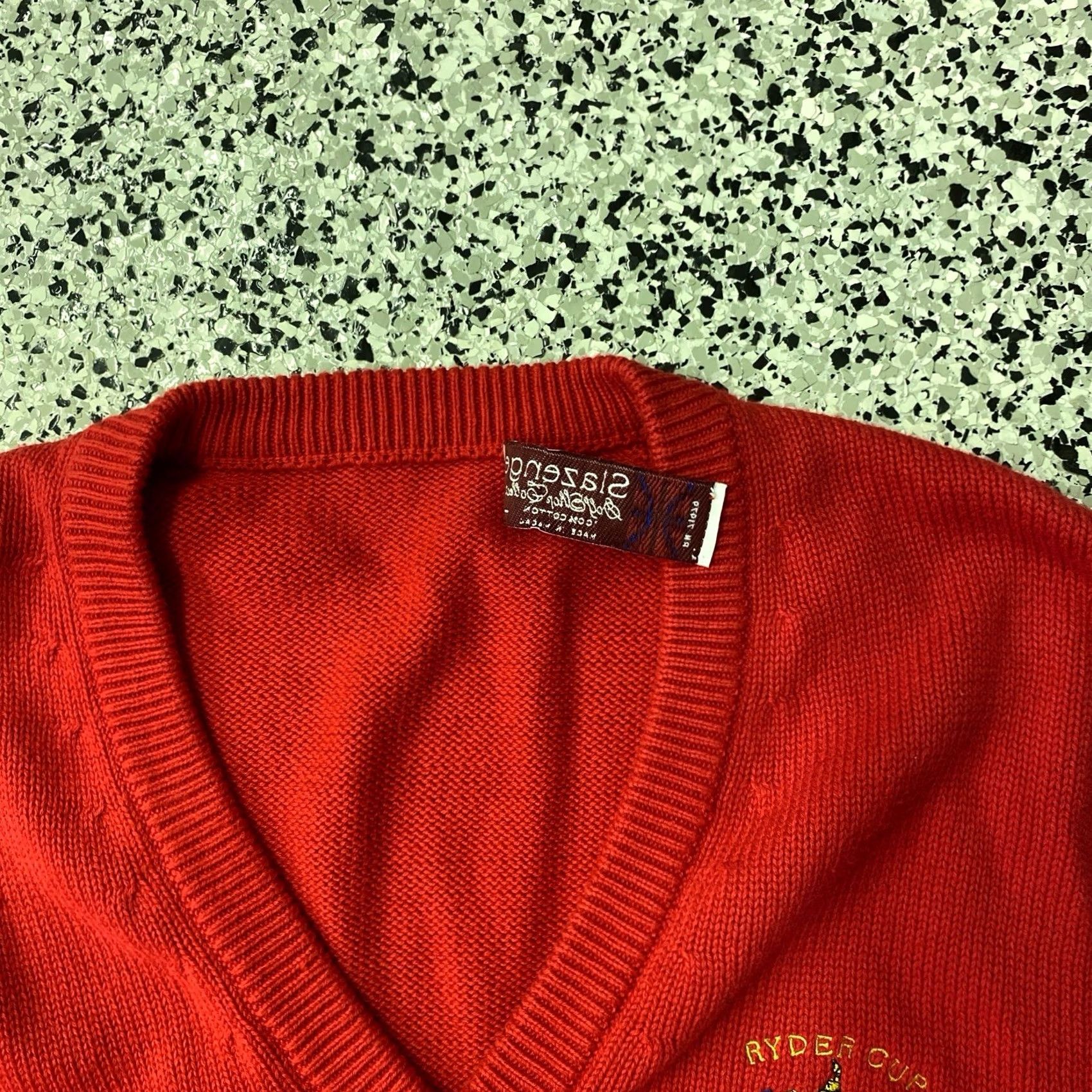 Vintage VINTAGE Slazenger Sweater Vest Mens L Red V Neck The Belfry Ryder Cup 90s Size US L / EU 52-54 / 3 - 3 Thumbnail