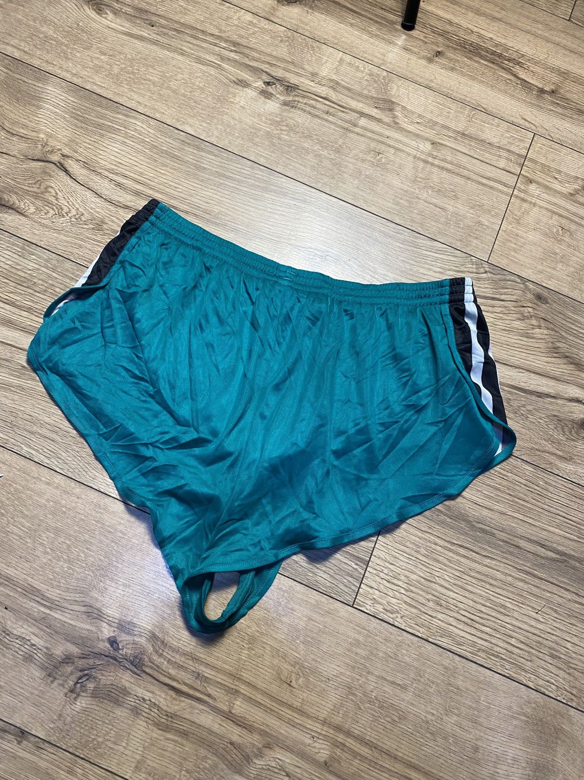 Adidas Vintage Adidas Equipment Running Sprinter Shorts 80s 90s M Size US 32 / EU 48 - 4 Thumbnail