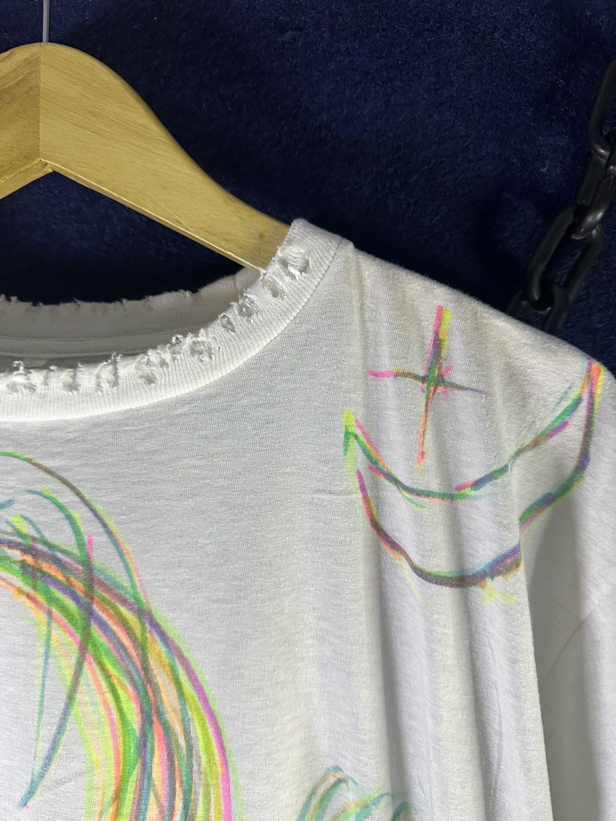Vintage Unbranded Vintage Distressed Summer Art Scribbles Tshirt Size US L / EU 52-54 / 3 - 3 Thumbnail
