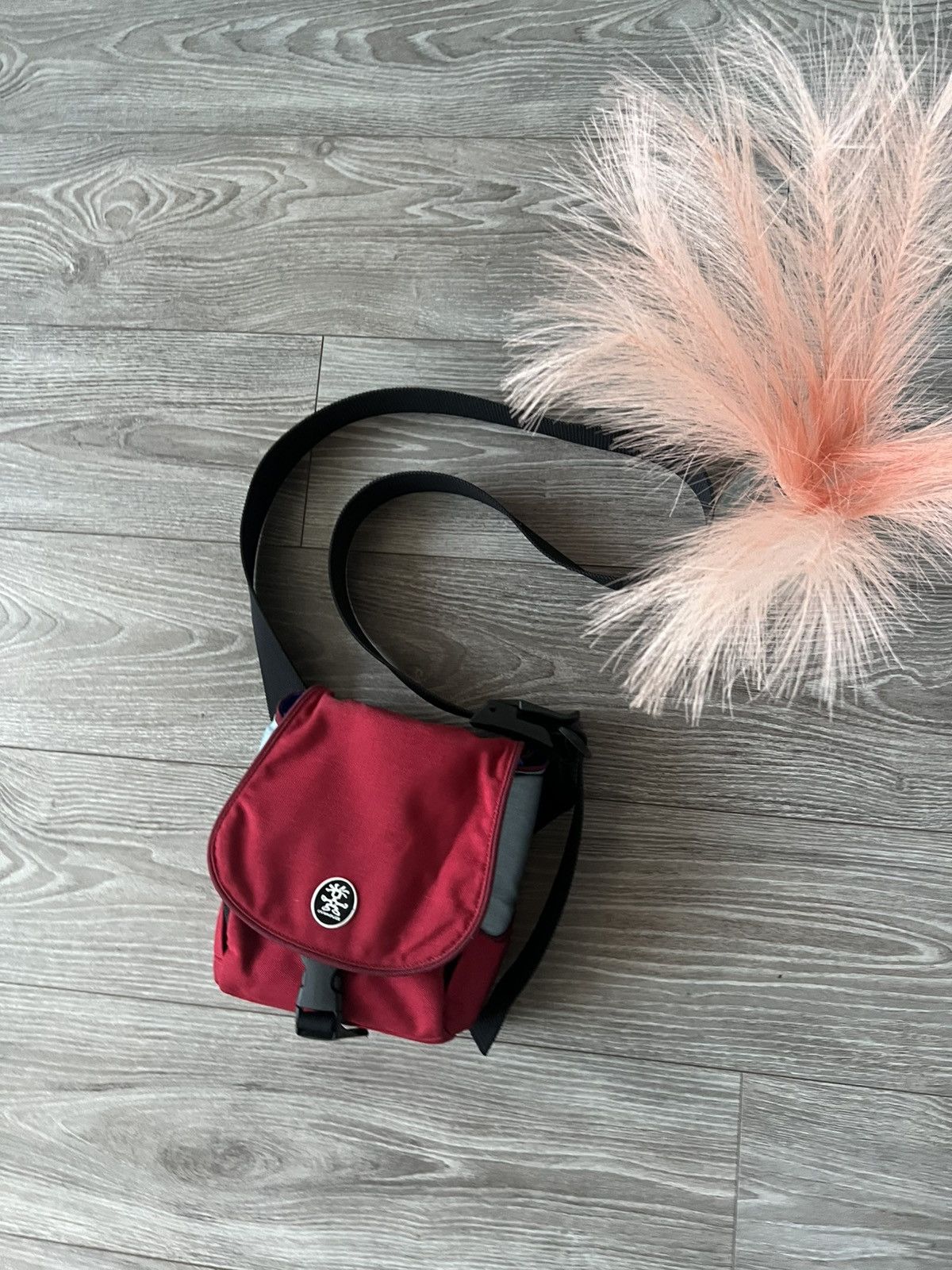 Crumpler ‼️Crumpler Vintage Stamp Claimer Avant Garde Bens Pizza Bag‼️ Size ONE SIZE - 7 Thumbnail