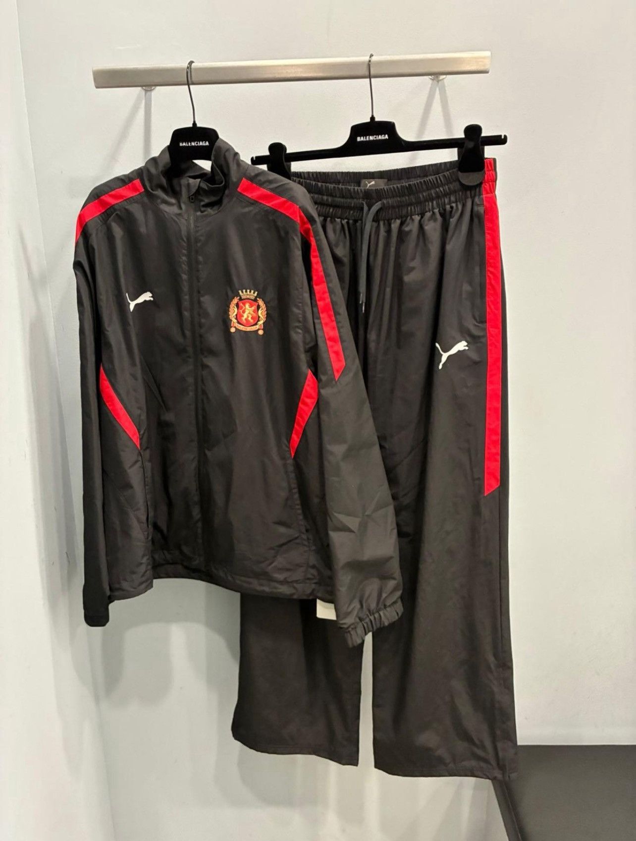 Balenciaga PUMA TRACKSUIT JACKET IN BLACK/RED Size US XL / EU 56 / 4 - 1 Thumbnail