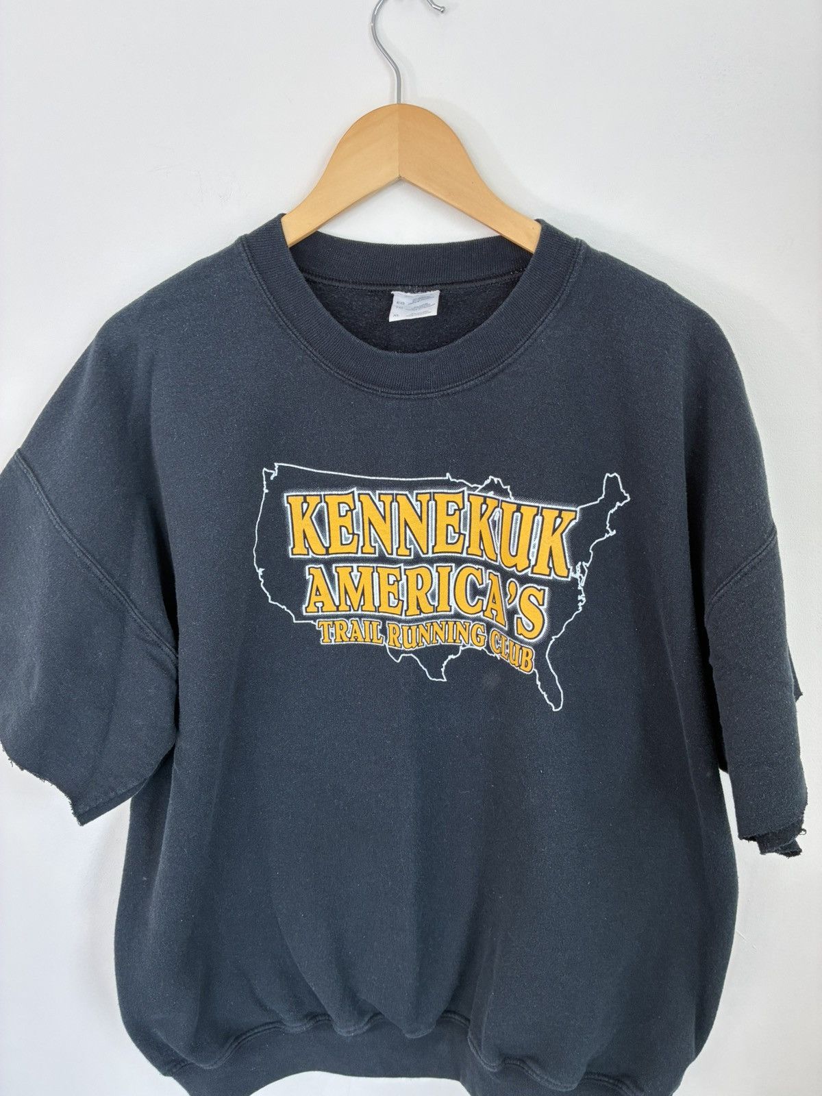 Vintage Vintage Cut Off Faded Distressed Crewneck Size US XL / EU 56 / 4 - 3 Thumbnail