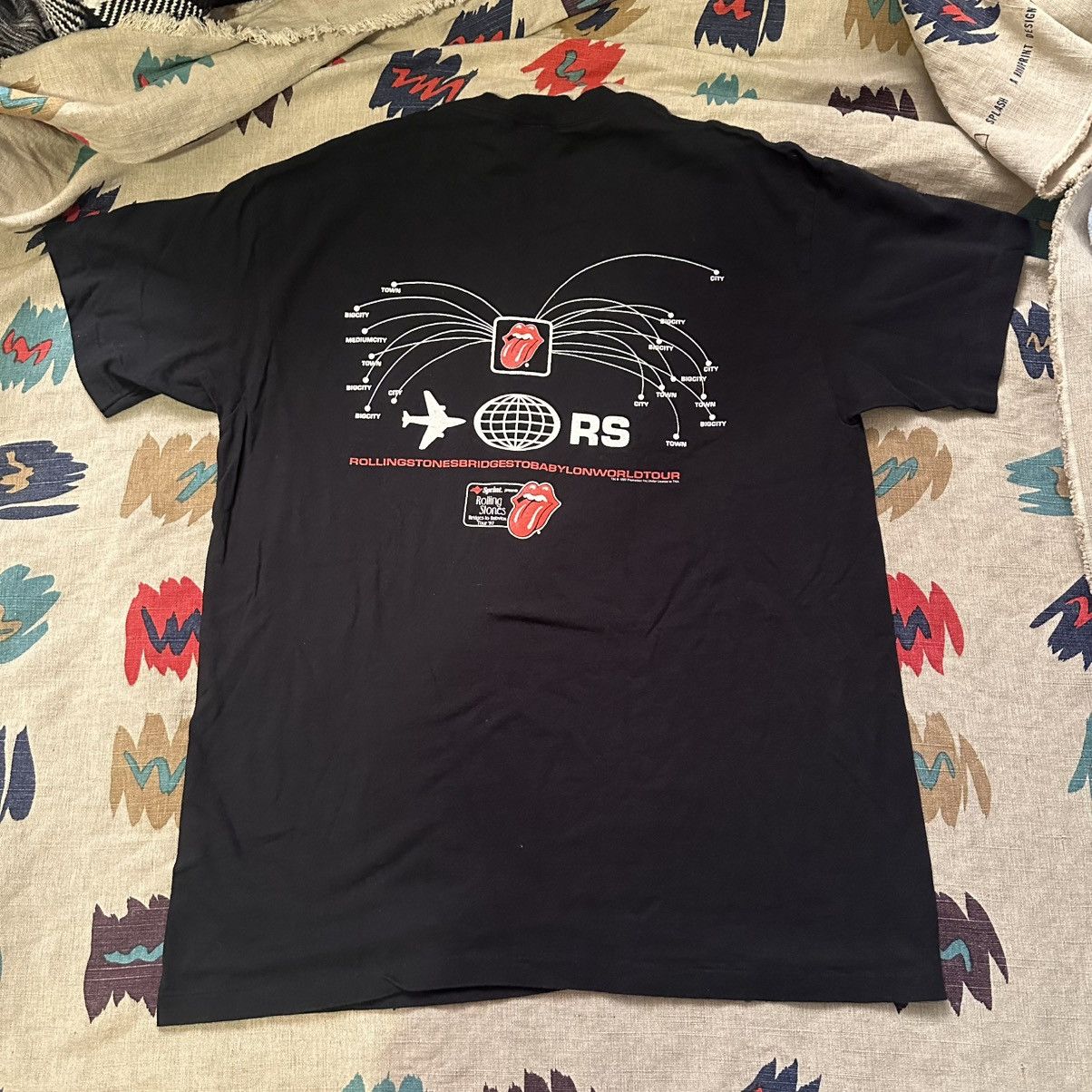Band Tees × The Rolling Stones × Vintage Vintage 1997 The Rolling Stones Bridges To Babylon Tour Tee Size US XL / EU 56 / 4 - 6 Thumbnail