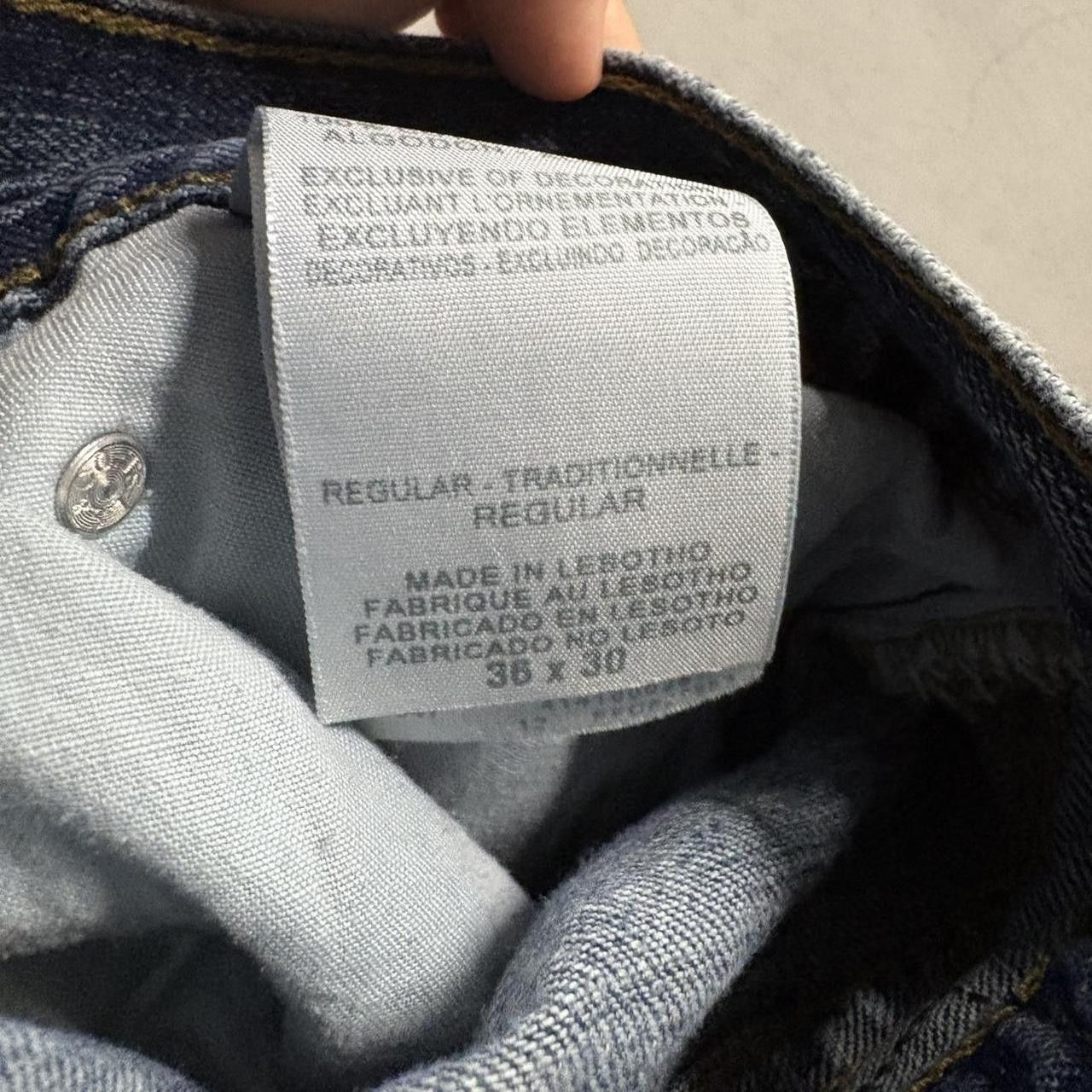 Vintage Crazy Vintage Y2K/2000s Baggy Levis Denizen Medium Blue Wash Denim Jeans! Size US 36 / EU 52 - 6 Thumbnail