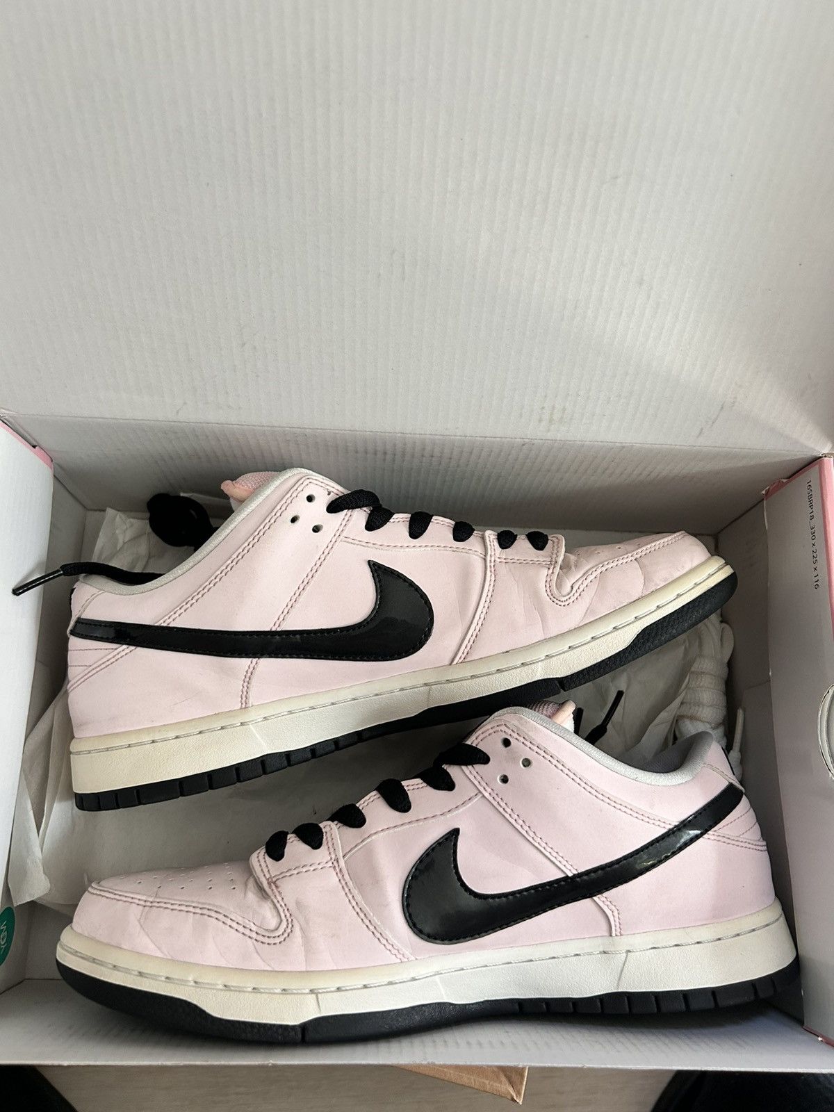 Nike SB Dunk Low 'Pink Box' Size 10