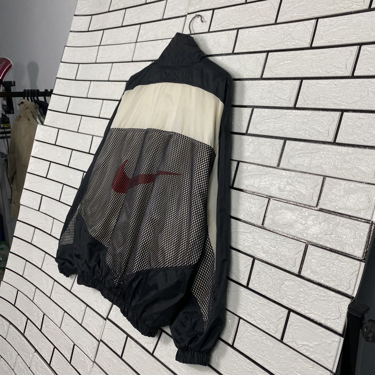 Nike 🔥VINTAGE BOMBER JACKET NIKE BIG SWOOSH Size US L / EU 52-54 / 3 - 10 Thumbnail