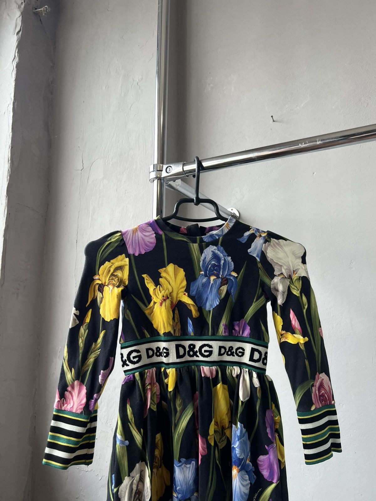 Dolce & Gabbana DOLCE & GABBANA GIRLS FLORAL IRIS DRESS 5 YEARS 107/113CM Size XXS / US 00 / IT 34 - 3 Thumbnail