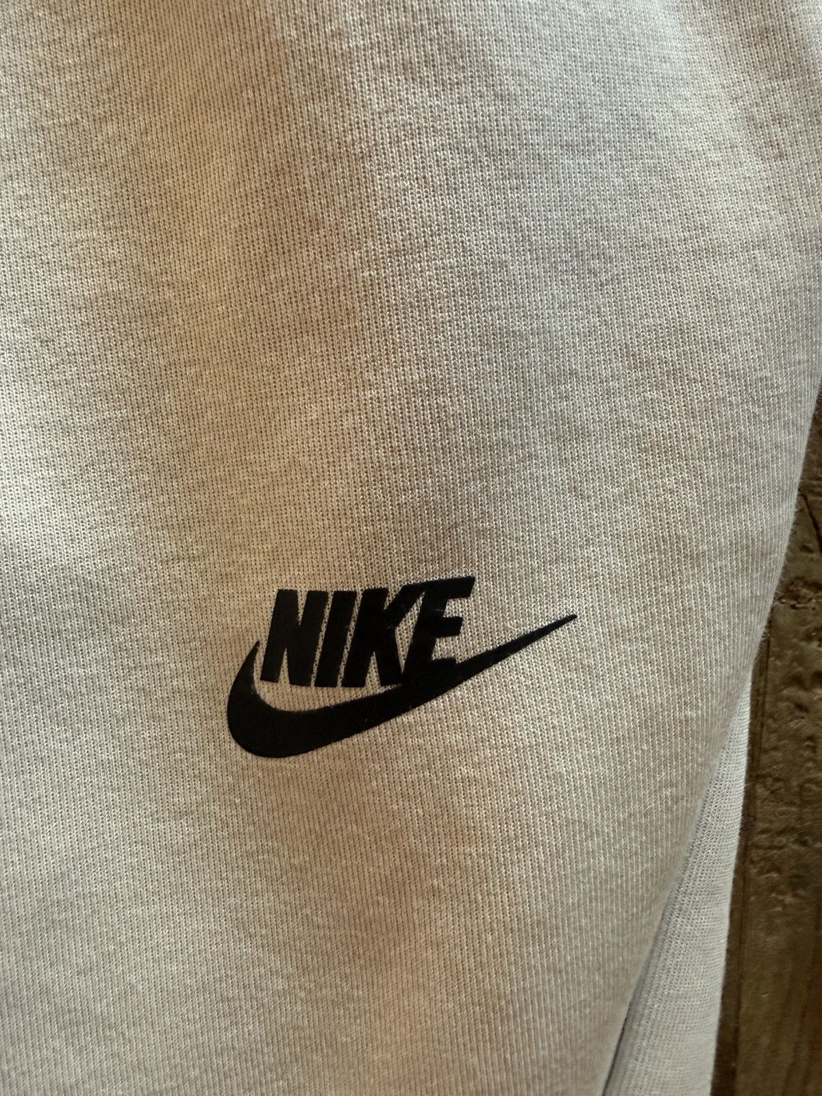 Nike Nike Tech Fleece Joggers Cream Size US 34 / EU 50 - 3 Thumbnail