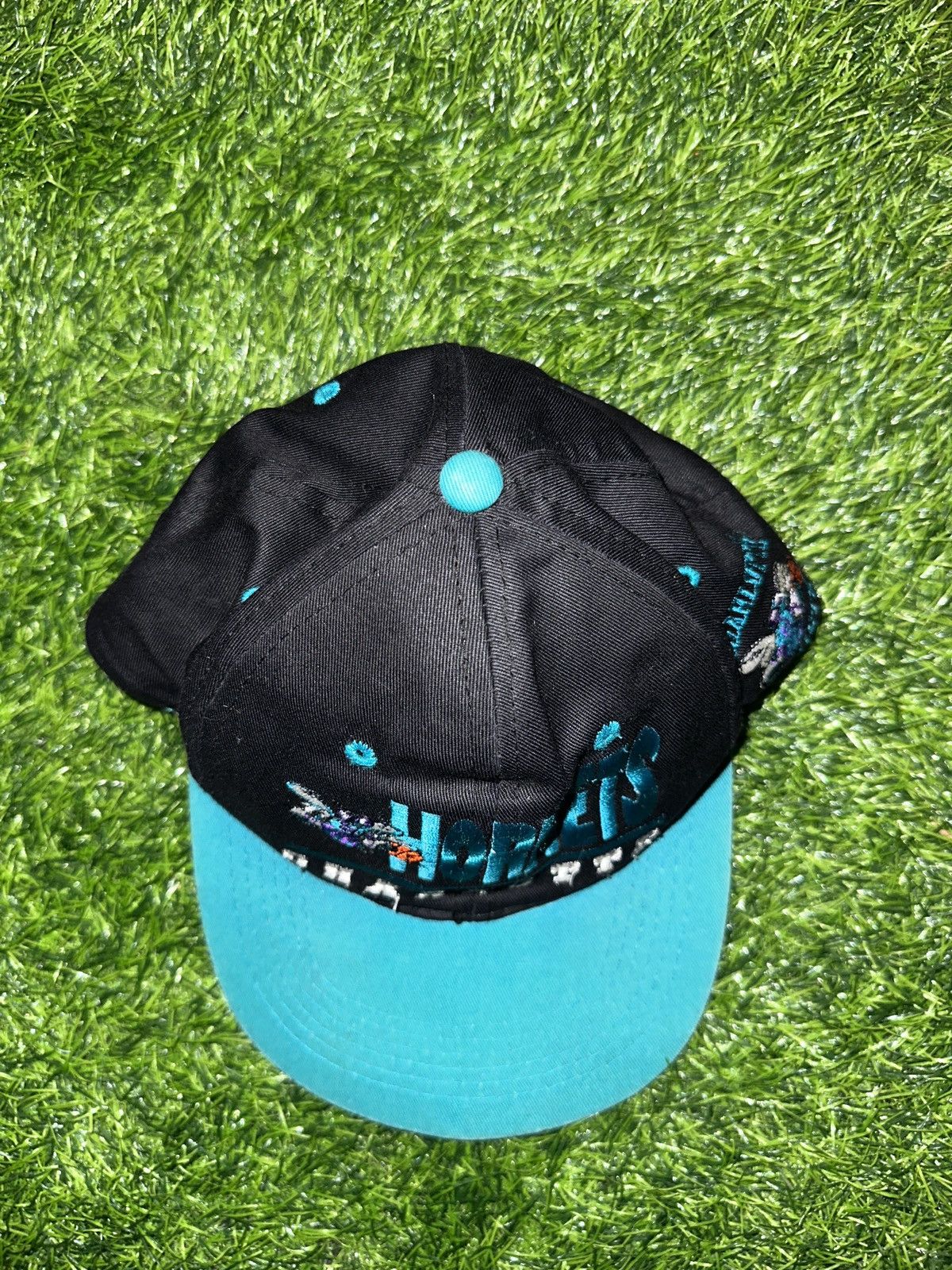 NBA Vintage nba charlotte hornets KIDS SIZE adjusble hat Size ONE SIZE - 4 Thumbnail