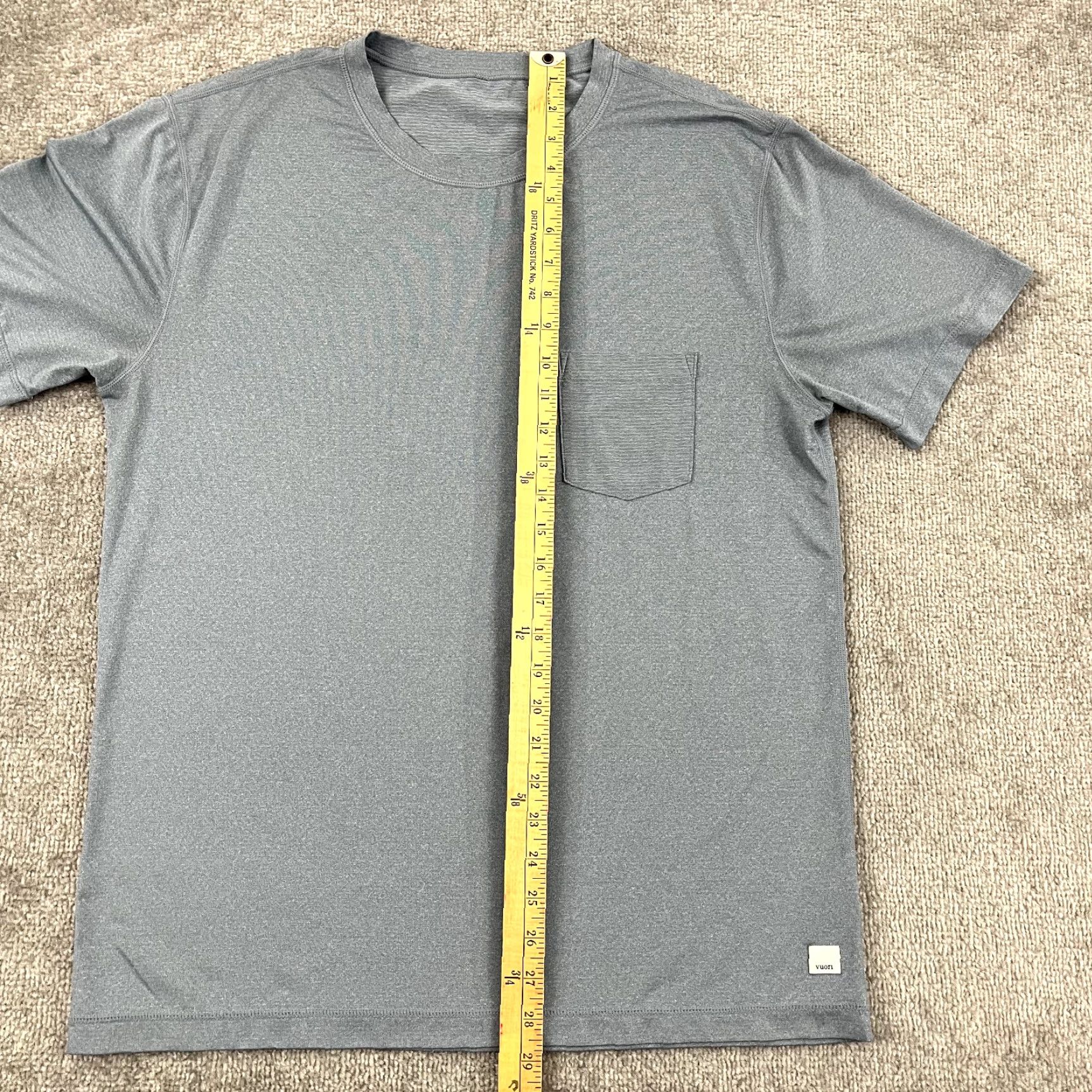 Vuori VUORI Shirt Mens Large Blue Tradewind Tee Performance Pocket Training Gym V109 Size US L / EU 52-54 / 3 - 4 Thumbnail
