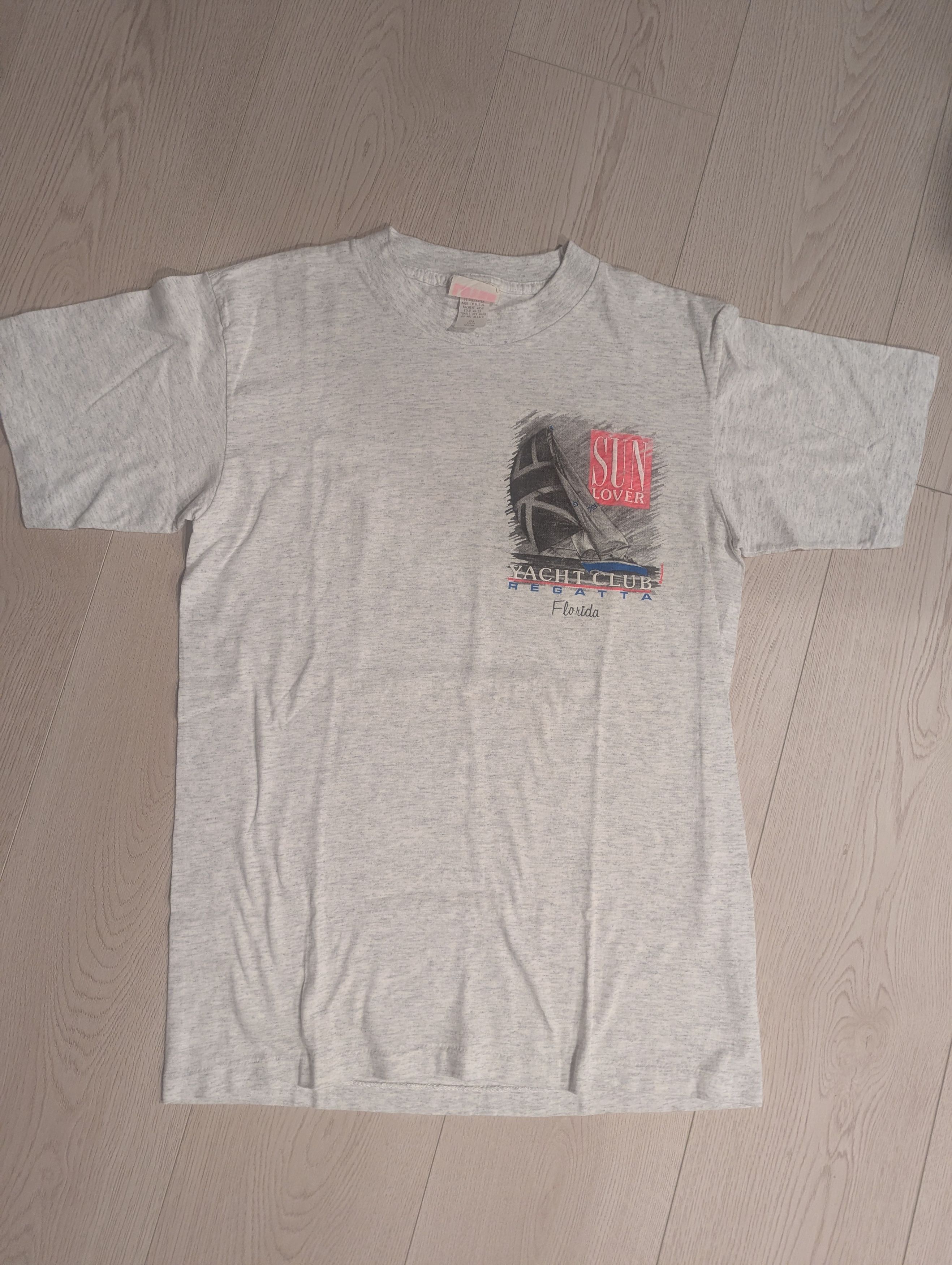 Vintage Vintage Sun Lover Yacht Club Regatta T-Shirt Size US M / EU 48-50 / 2 - 1 Thumbnail