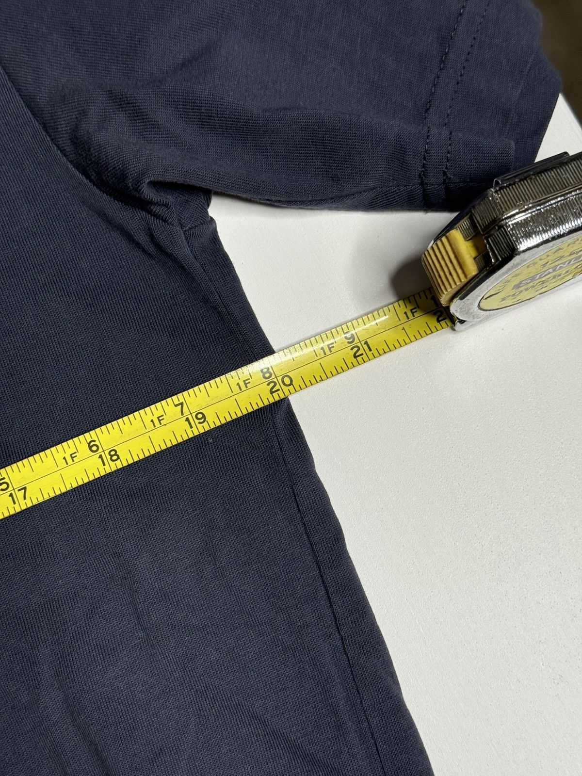 Palace Palace Tri-Ferg P Statue Tee “Charcoal” [L] PREOWNED Size US M / EU 48-50 / 2 - 7 Thumbnail