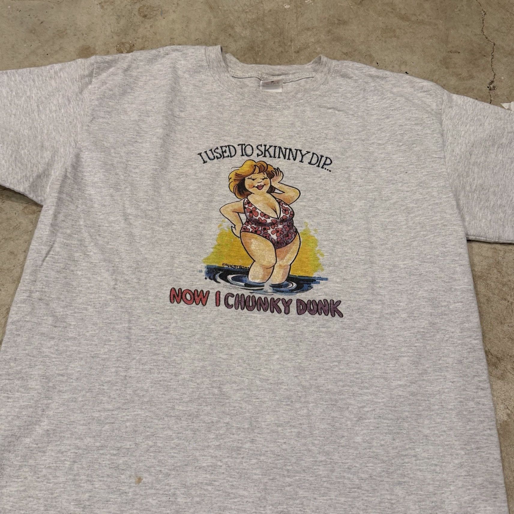 Gildan VINTAGE Florida Funny Cartoon Swim Skinny Dip Body Positive Humor Tshirt Tee XL Shirt Unisex Adults 90s Gray Cotton Gildan Logo Short Sleeve Crew Neck Size US XL / EU 56 / 4 - 4 Thumbnail