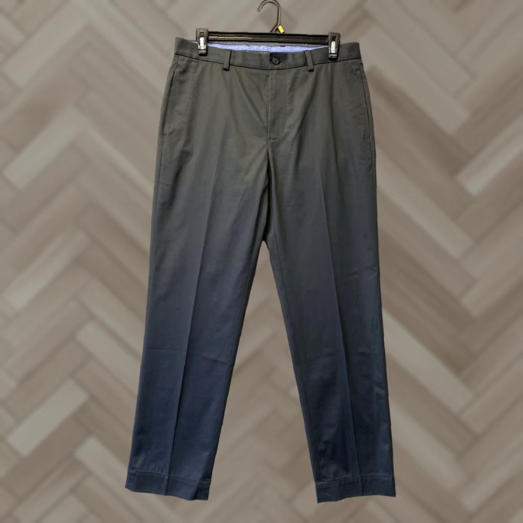 Brooks Brothers Brooks Brothers Mens Clark Fit Cotton Stretch Chino Pants 35W x 32L Black 150-29 Mens Size US 35 - 1 Thumbnail
