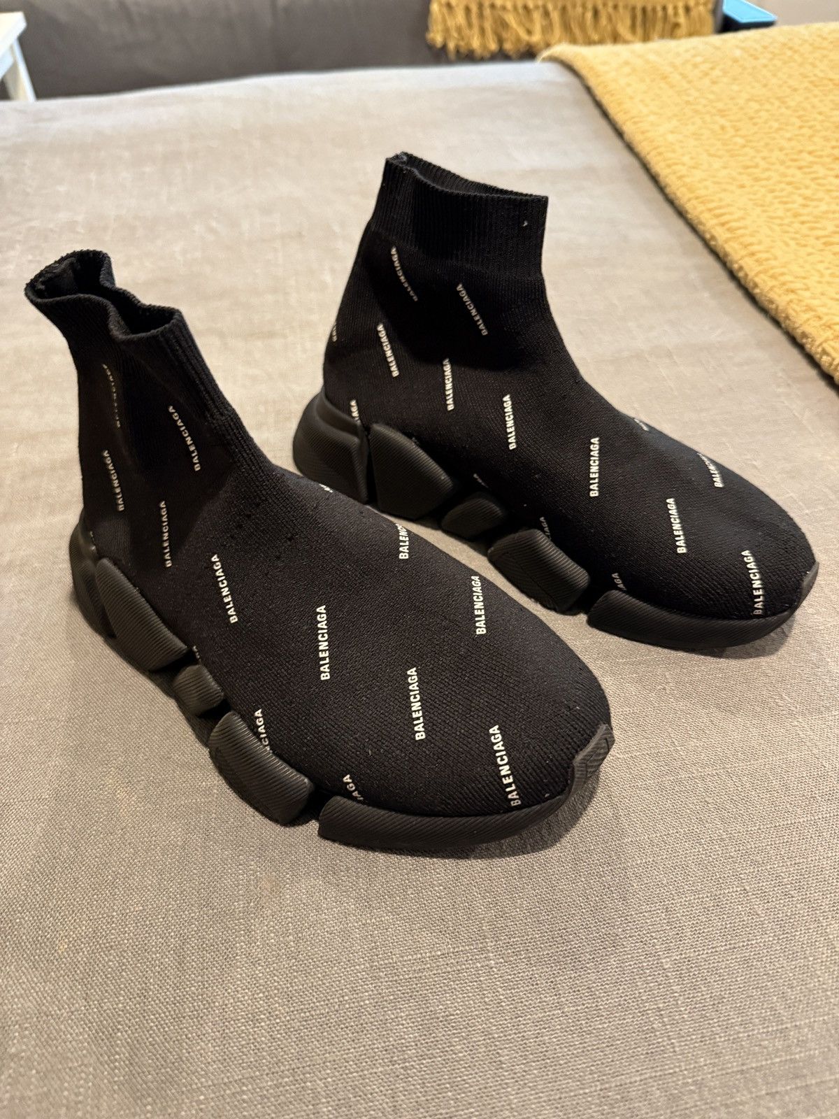 Balenciaga Balenciaga speed trainer 2.0 black logo all around Size US 6 / EU 39 - 2 Thumbnail