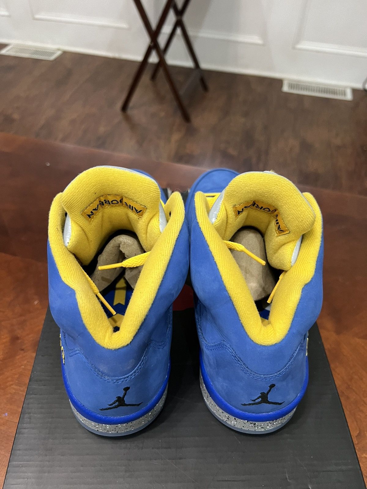 Jordan Brand Air Jordan 5 Retro “Laney JSP” Size US 11 / EU 44 - 6 Thumbnail