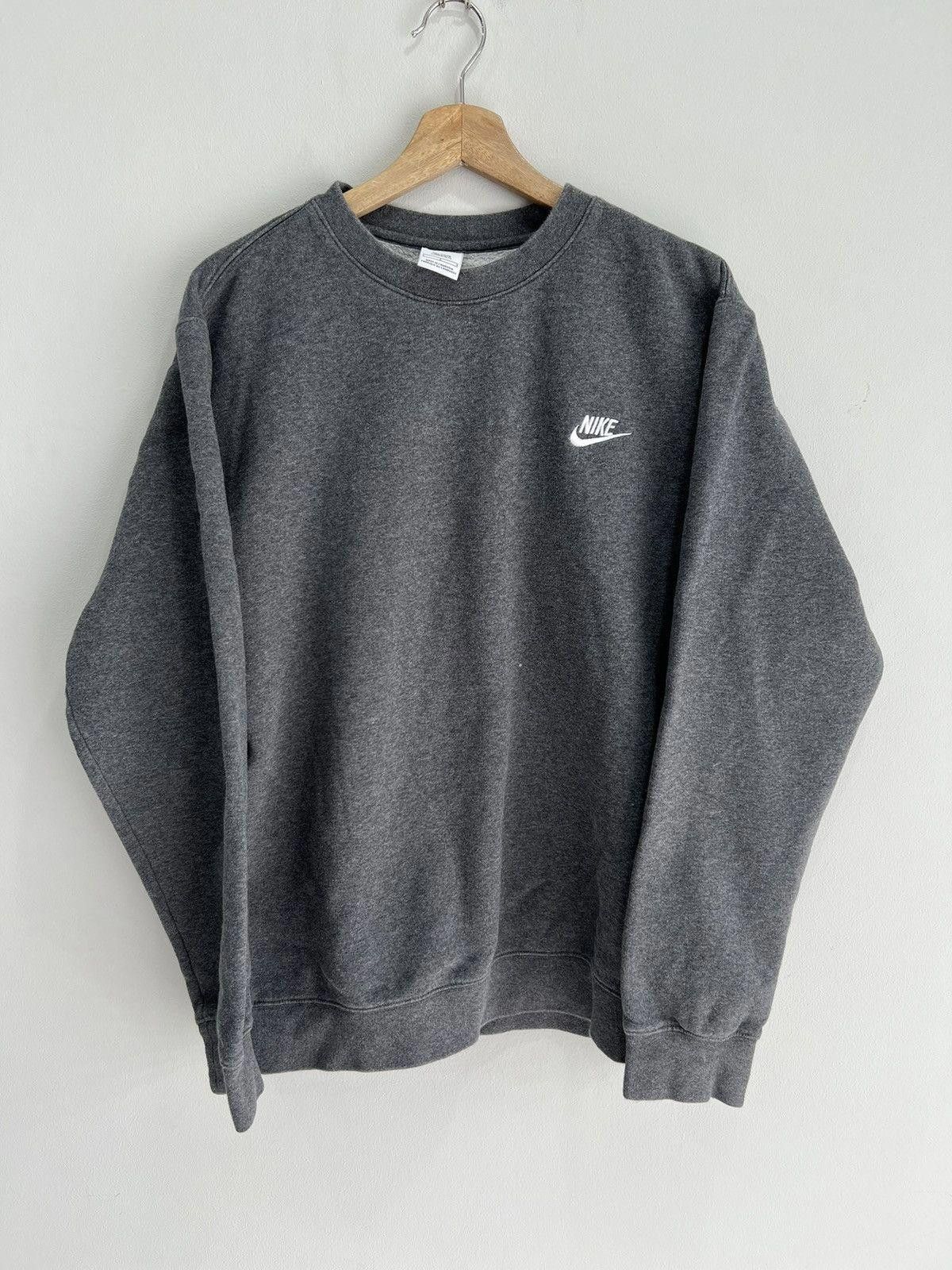 Vintage Vintage Nike Y2K Sweater Sweatshirt swoosh check Size US L / EU 52-54 / 3 - 1 Thumbnail