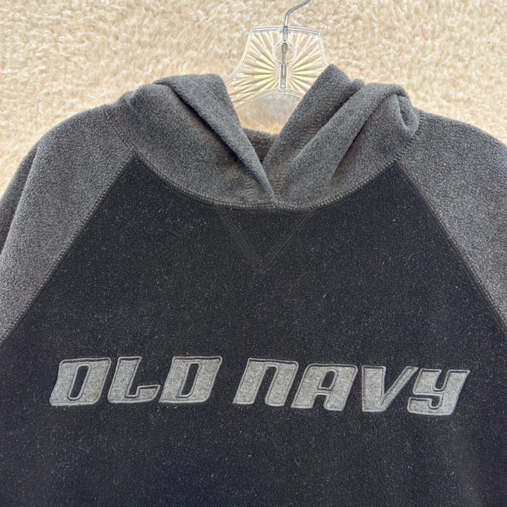 Old Navy VINTAGE Old Navy Hoodie Sweater Jacket L Black Fleece Logo Spellout Skater L Mens Size US L / EU 52-54 / 3 - 3 Thumbnail