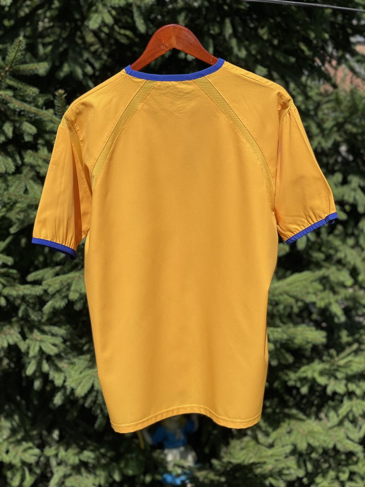 Puma EVERTON 2003/2004 AWAY FOOTBALL SHIRT SOCCER JERSEY PUMA Size US M / EU 48-50 / 2 - 10 Thumbnail