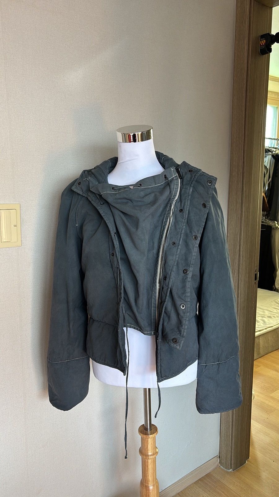 Gucci 2000's Gucci Aviator Jacket Size S / US 4 / IT 40 - 4 Thumbnail