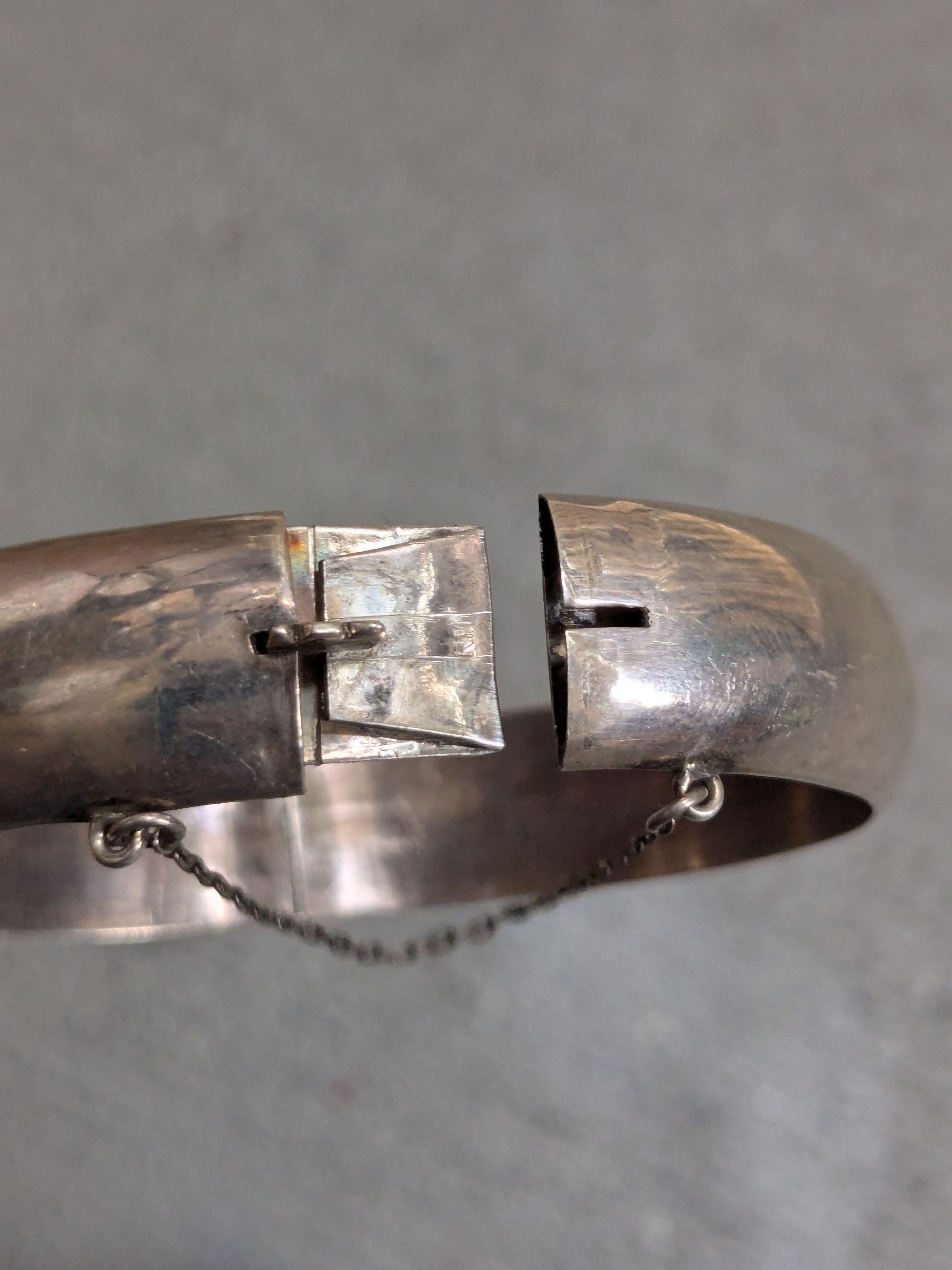 Vintage Vintage Sterling Silver Bracelet Hinge Clamper 7.25 Size ONE SIZE - 10 Thumbnail