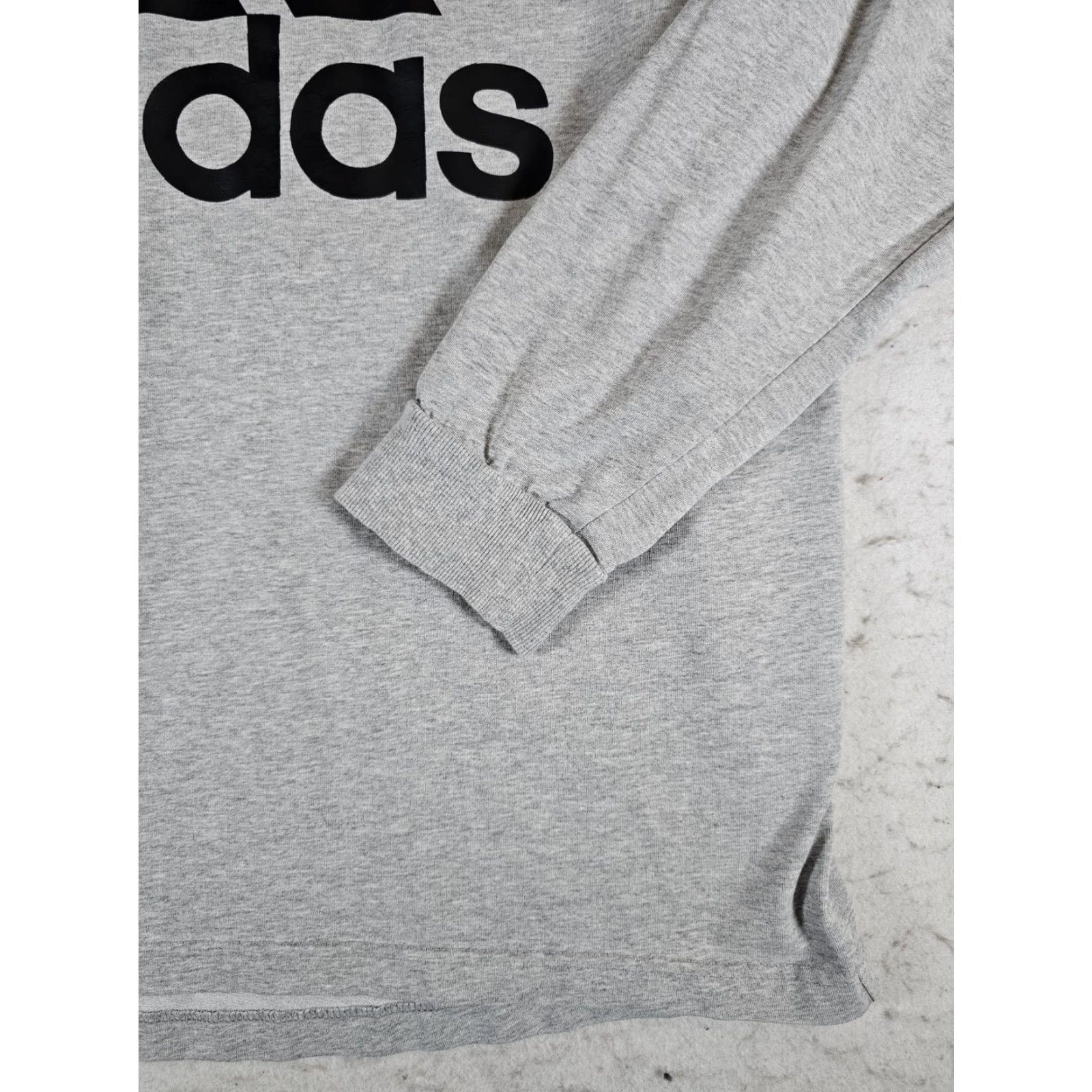 Adidas Adidas Signature Long Sleeve Hooded Jumper T-Shirt Mens XL Gray/Black Size US XL / EU 56 / 4 - 6 Thumbnail