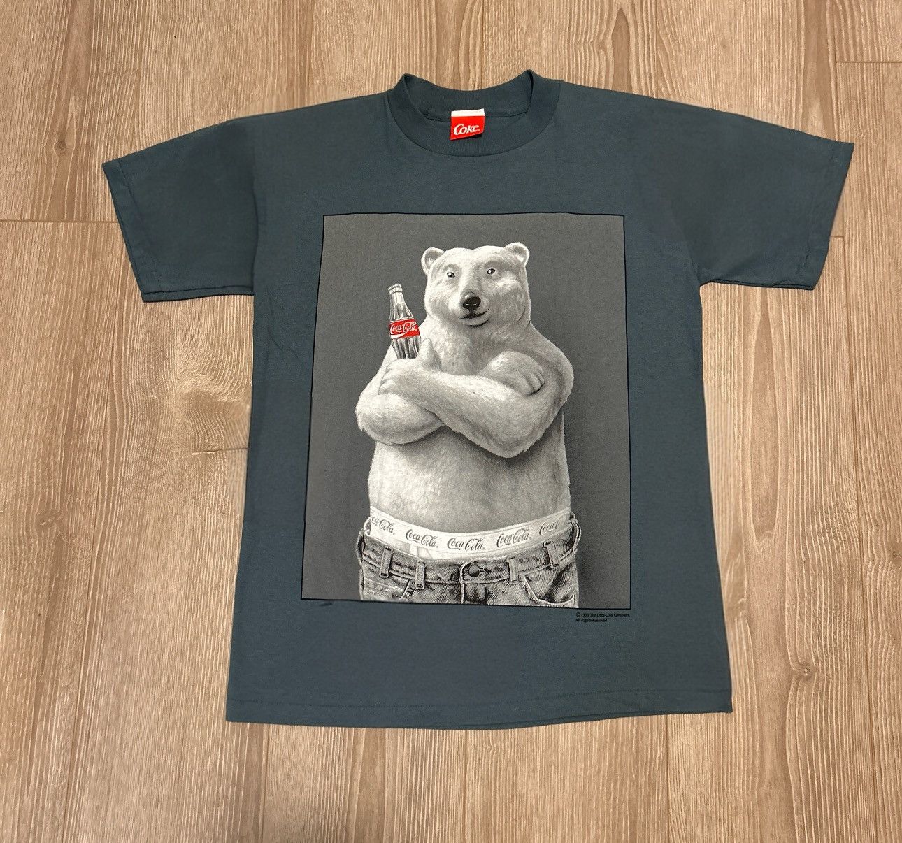 Coca Cola 1995 Polar Bear Calvin Klein Parody Coca Cola Promo Tee Size US M / EU 48-50 / 2 - 2 Thumbnail