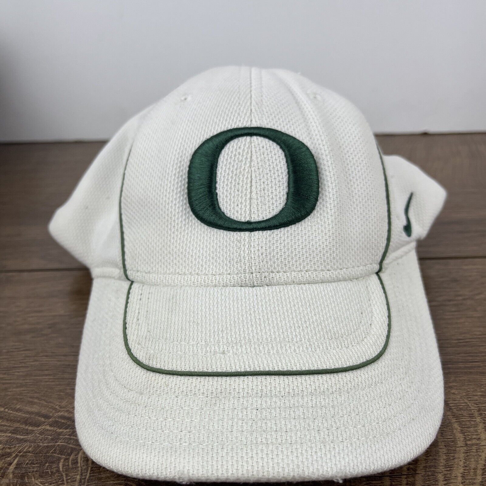 Nike Oregon Ducks Nike Hat Oregon Ducks White Hat Adjustable Adul Size ONE SIZE - 4 Thumbnail
