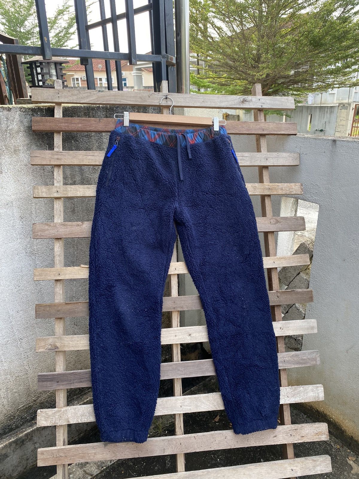JW Anderson × Uniqlo 🔥 Very Rare 🔥 Uniqlo x J.W Anderson Sherpa Pants Size US 31 - 1 Thumbnail