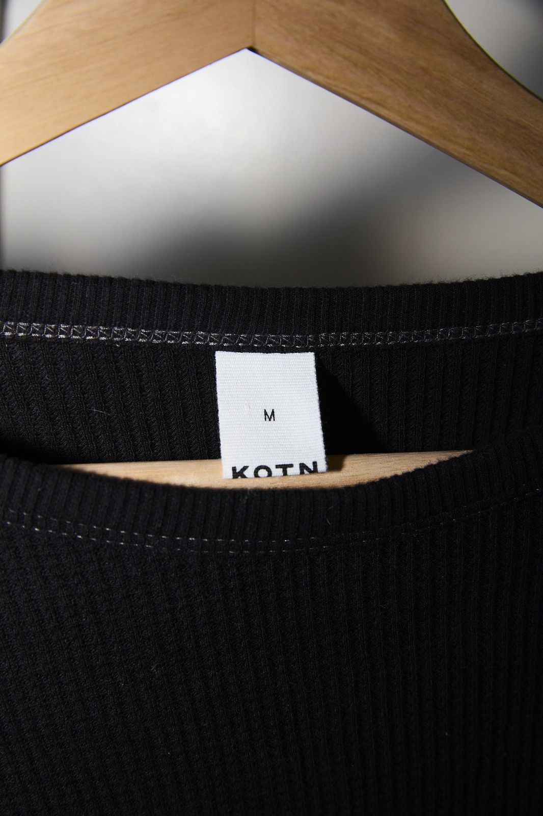 Kotn kotn Atlas Sweatshirt Black with Contrast stitching Size US M / EU 48-50 / 2 - 3 Thumbnail