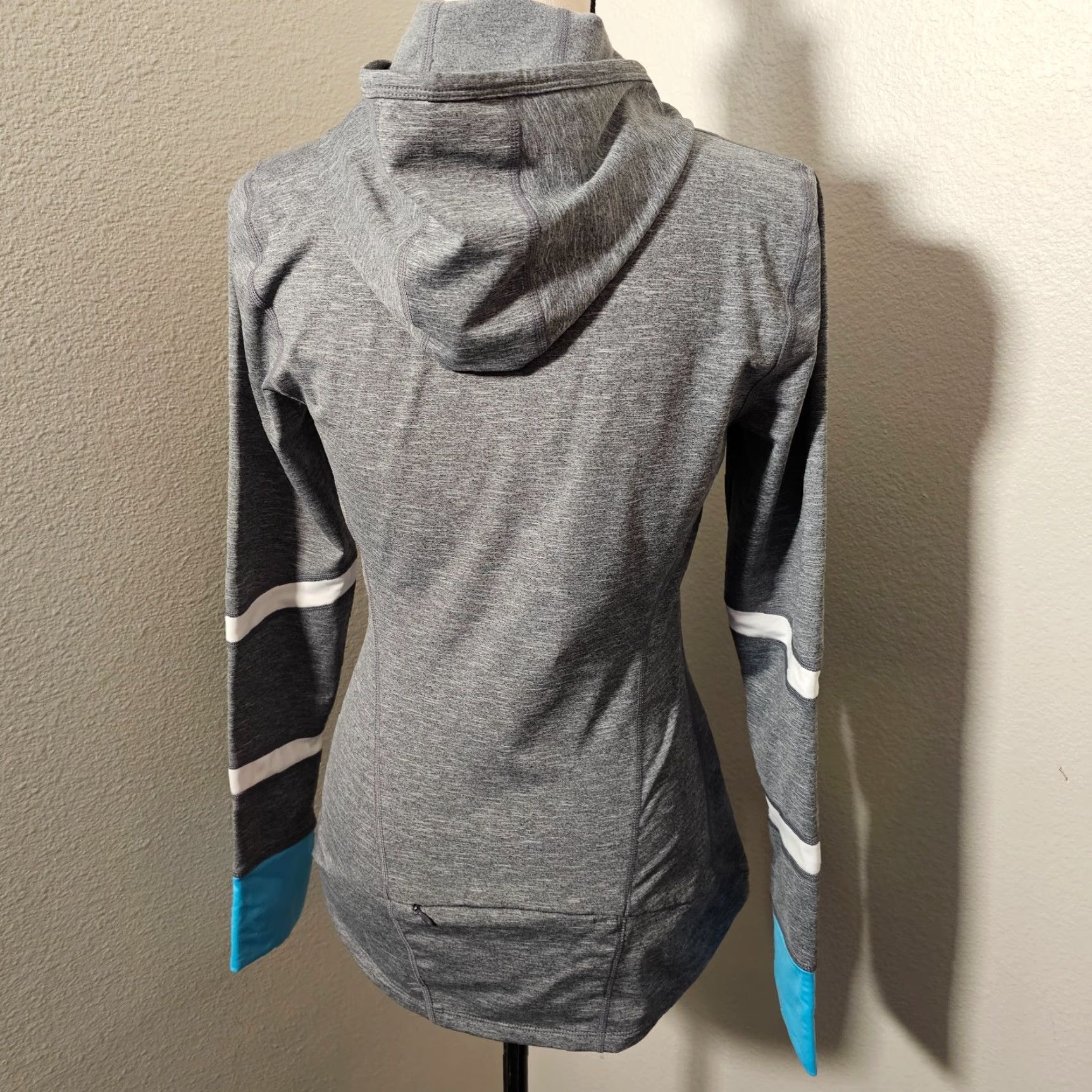 Gap Gap Fit Women's Hoodie 1/2 Zip Sweatshirt Charcoal Grey S Heather Thumbhole Activewear Zip Full Zip|Gray Womens Hoodies Size S / US 4 / IT 40 - 5 Thumbnail