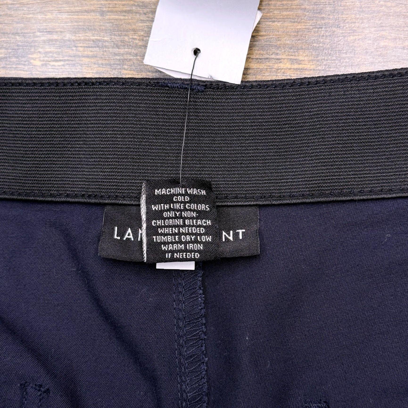 Vintage Lane Bryant Chino Shorts Womens 18 Navy High Rise Stretch Elastic Waist Casual Slim? (Note: original may not include all elements) Size 40" / US 18 - 5 Thumbnail
