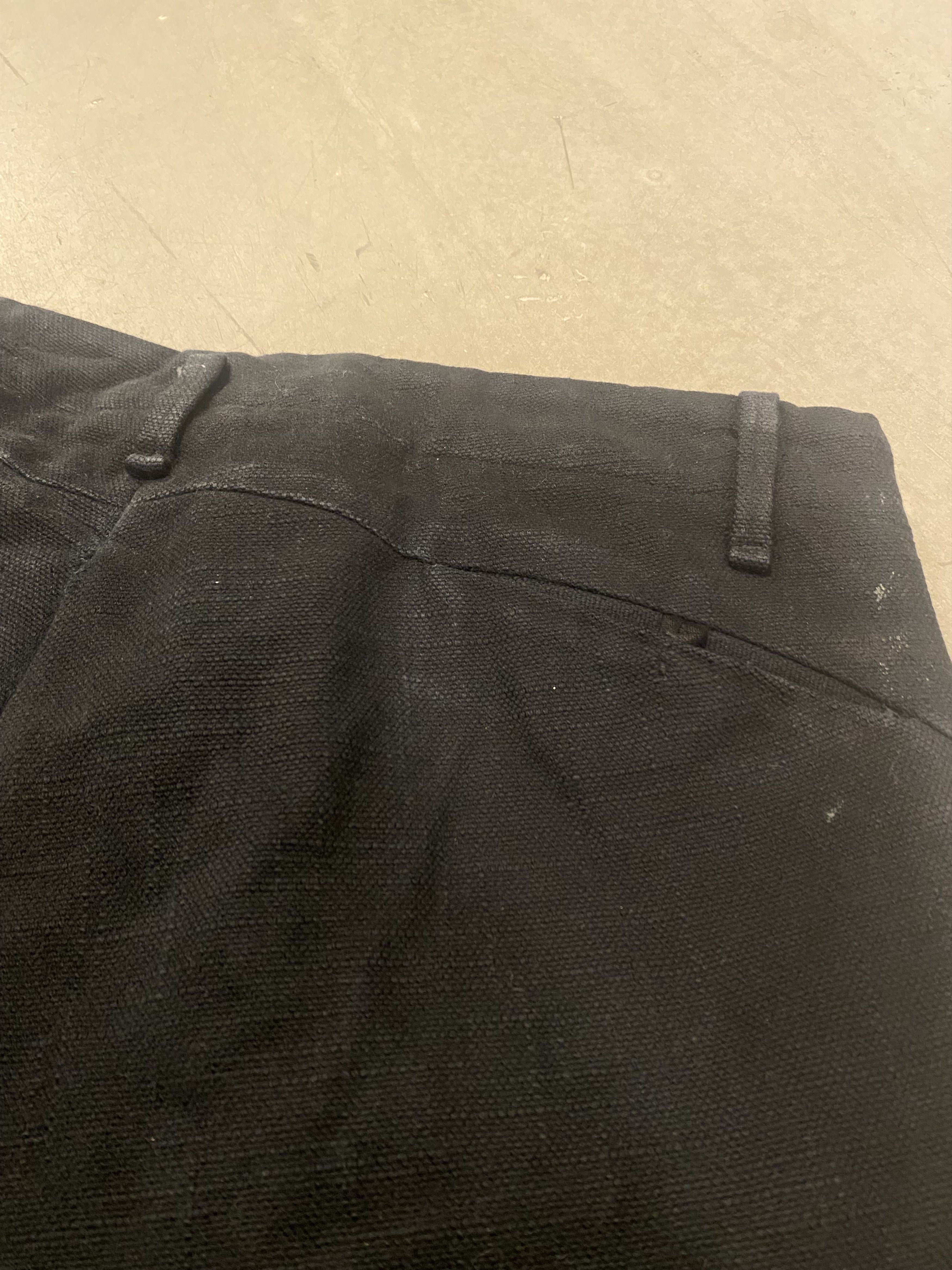 Zam Barrett Black Cropped Pants Size US 32 / EU 48 - 10 Thumbnail
