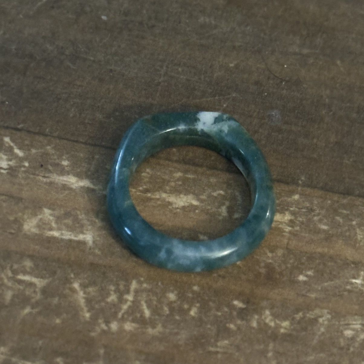 Vintage Vintage green Jade band ring Size ONE SIZE - 4 Thumbnail