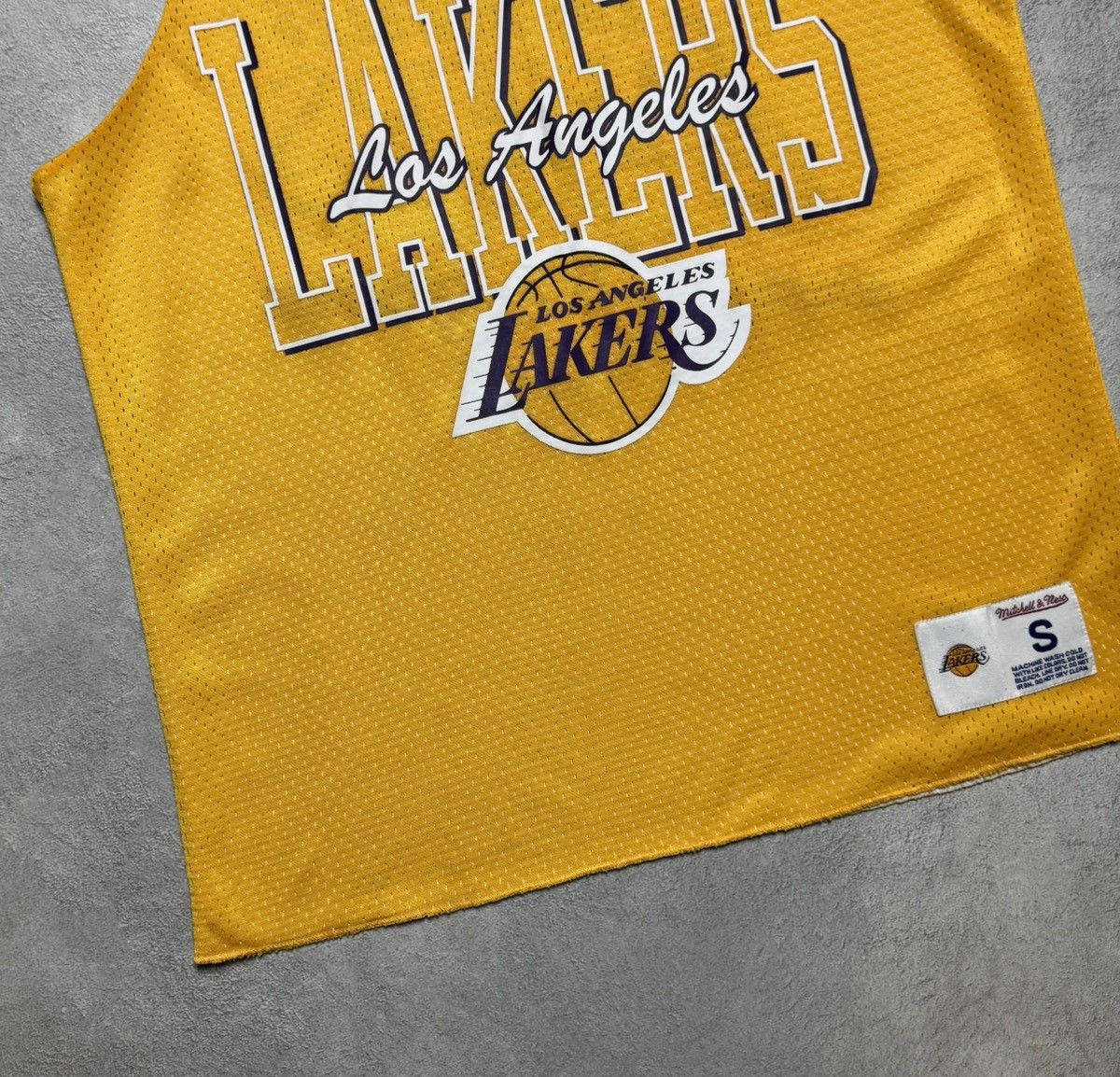 Mitchell & Ness Los Angeles Lakers Mitchell Ness NBA Jersey Reversible Size US S / EU 44-46 / 1 - 5 Thumbnail