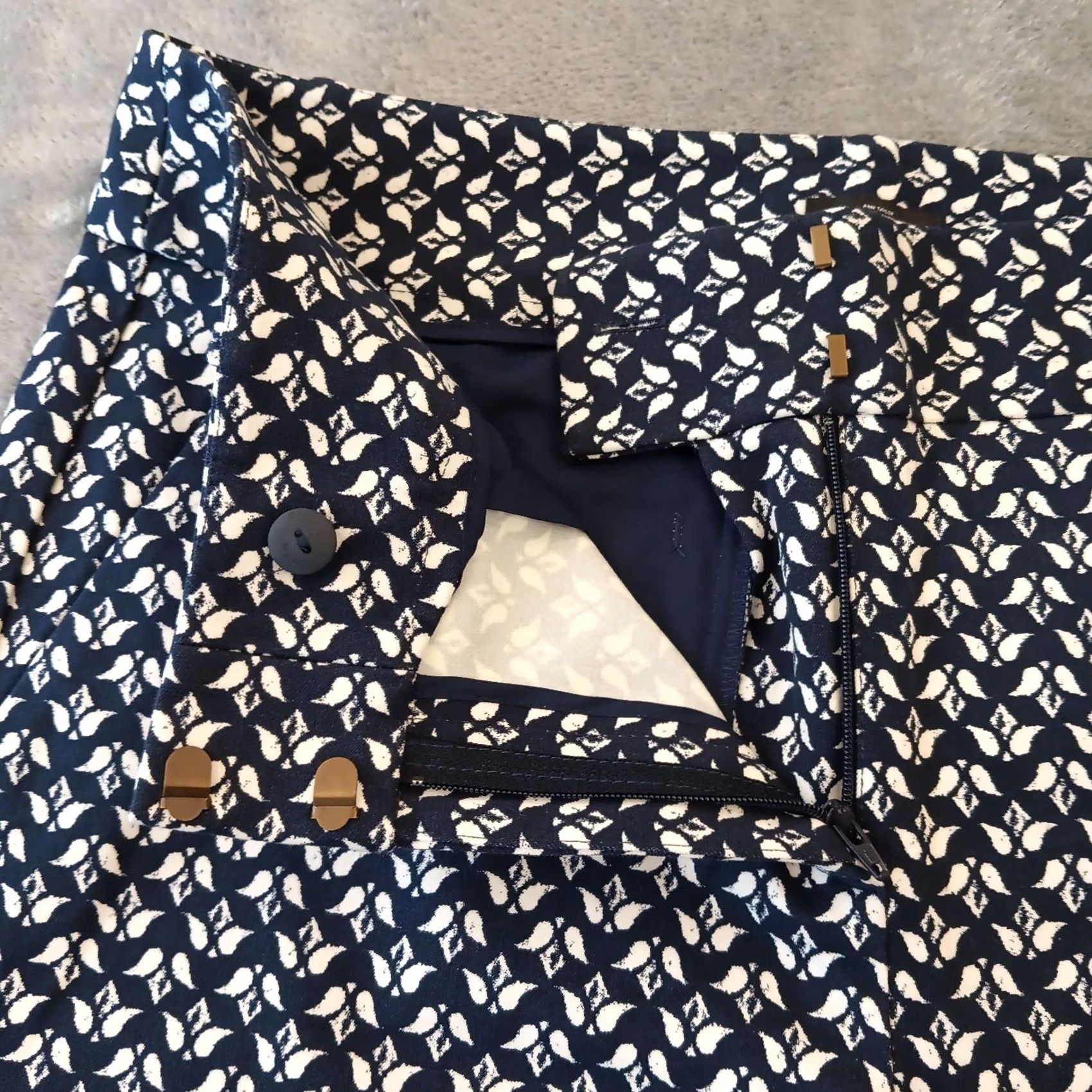 Ann Taylor Ann Taylor Loft Marisa Pants Womens Size 10 Blue Geometric Skinny Ankle Size 32" / US 10 / IT 46 - 5 Thumbnail