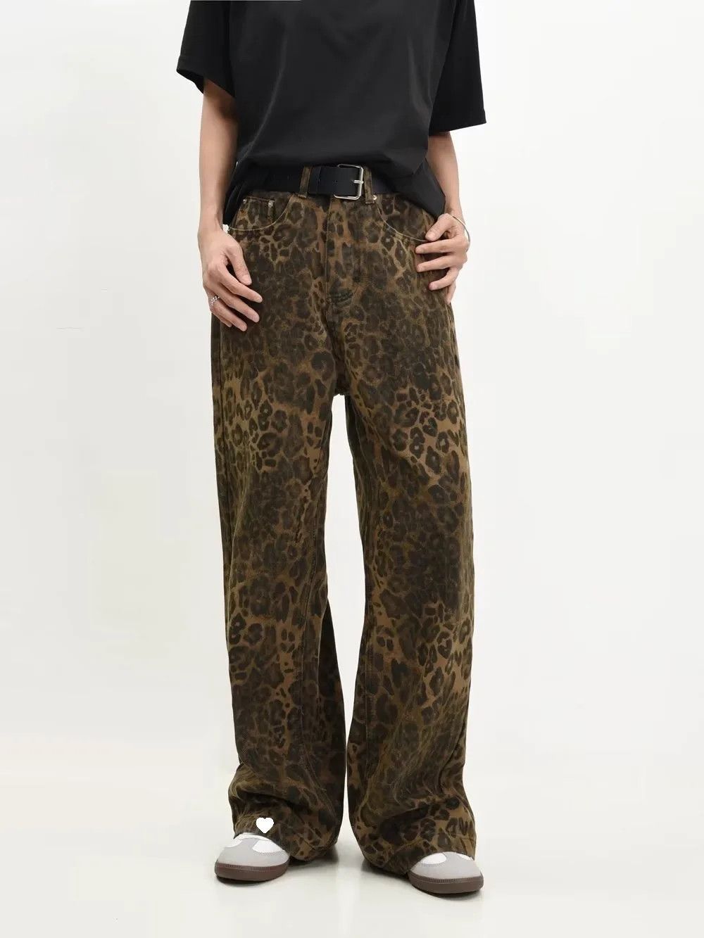 Japanese Brand × Jean Vintage Brown Leopard Print Straight Leg Micro Jeans Size US 29 - 1 Thumbnail