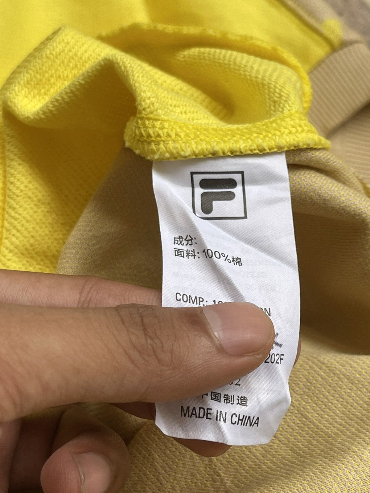 Fila × White Mountaineering White Mountaineering X Fila Crop Crewneck Size US M / EU 48-50 / 2 - 7 Thumbnail