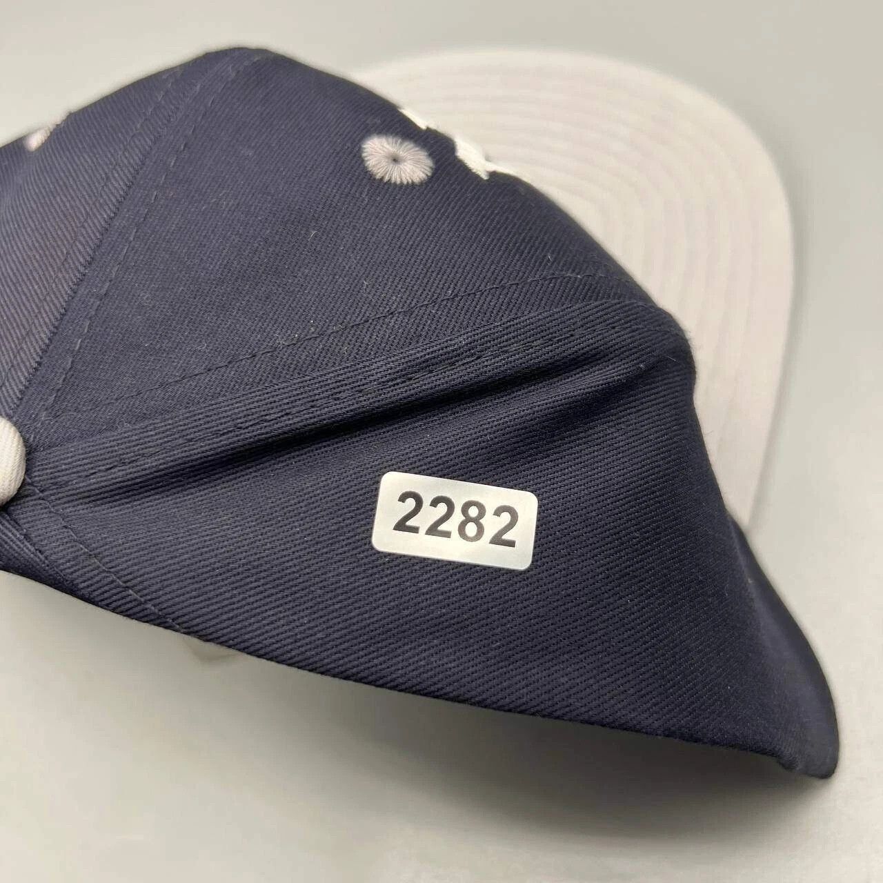 Twins Enterprise Inc. × Vintage New York Yankees Hat Men Twins Enterprise MLB Snap Back Cap Size ONE SIZE - 8 Thumbnail