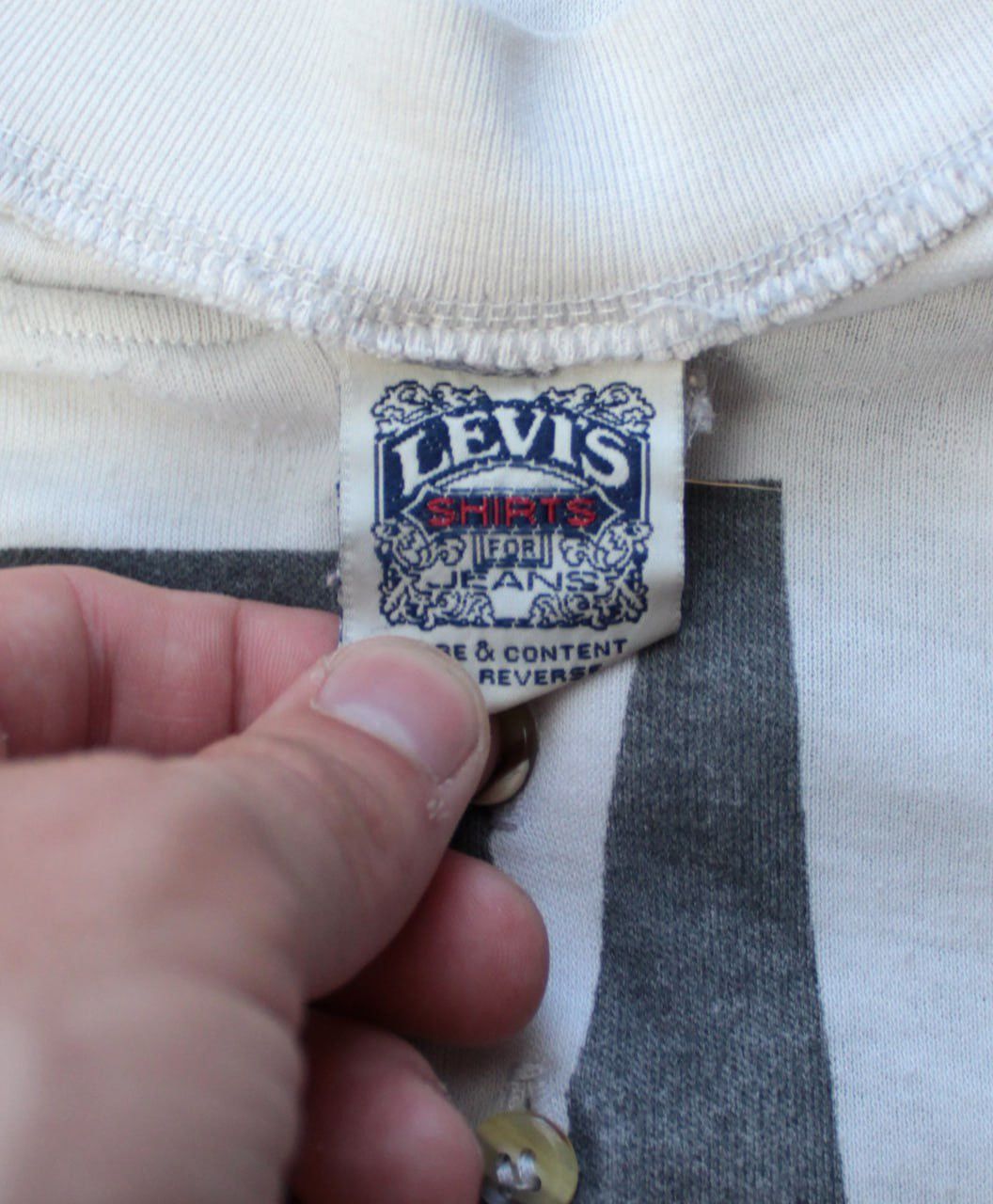 Levi's 🔥 Levi’s 501 All Over Print Vintage USA T Shirt 90s Size US XL / EU 56 / 4 - 3 Thumbnail